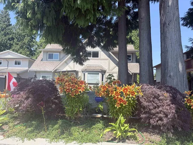 14343 17 AVENUE, Surrey 2