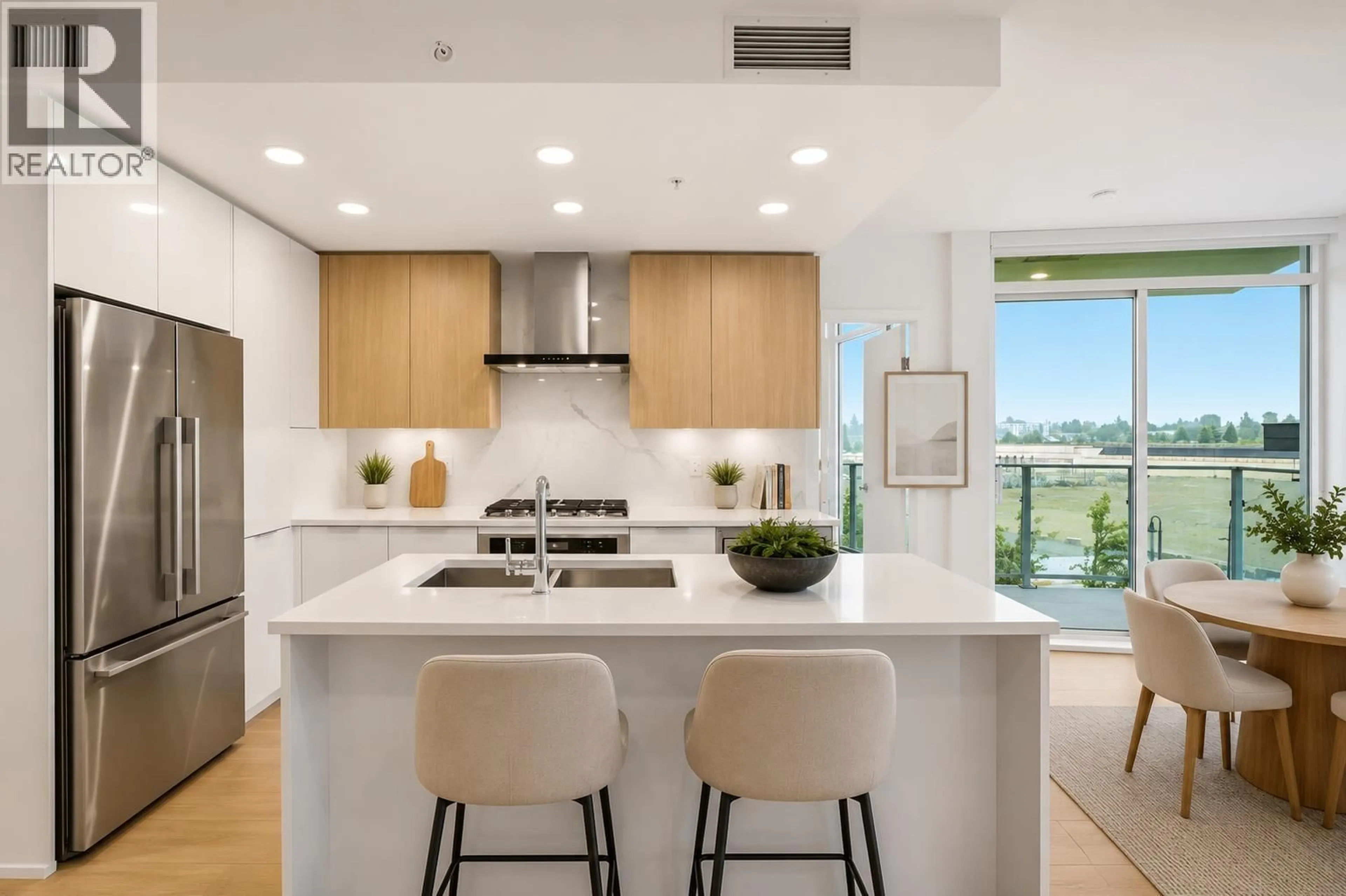 Contemporary kitchen, ceramic/tile floor for 407 - 7769 PARK CRESCENT, Burnaby British Columbia V3N0J7