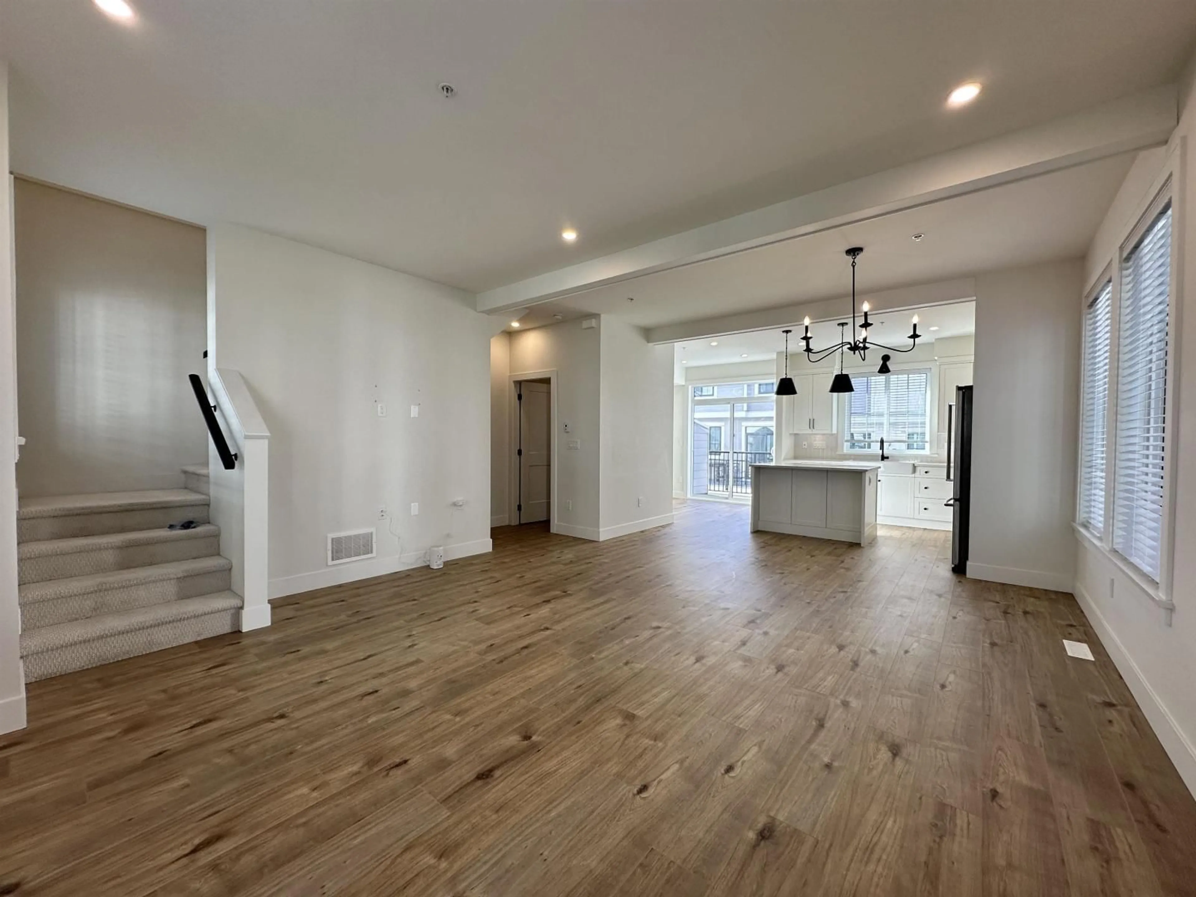 Unknown for 12 - 20189 84 AVENUE, Langley British Columbia V2Y3P7