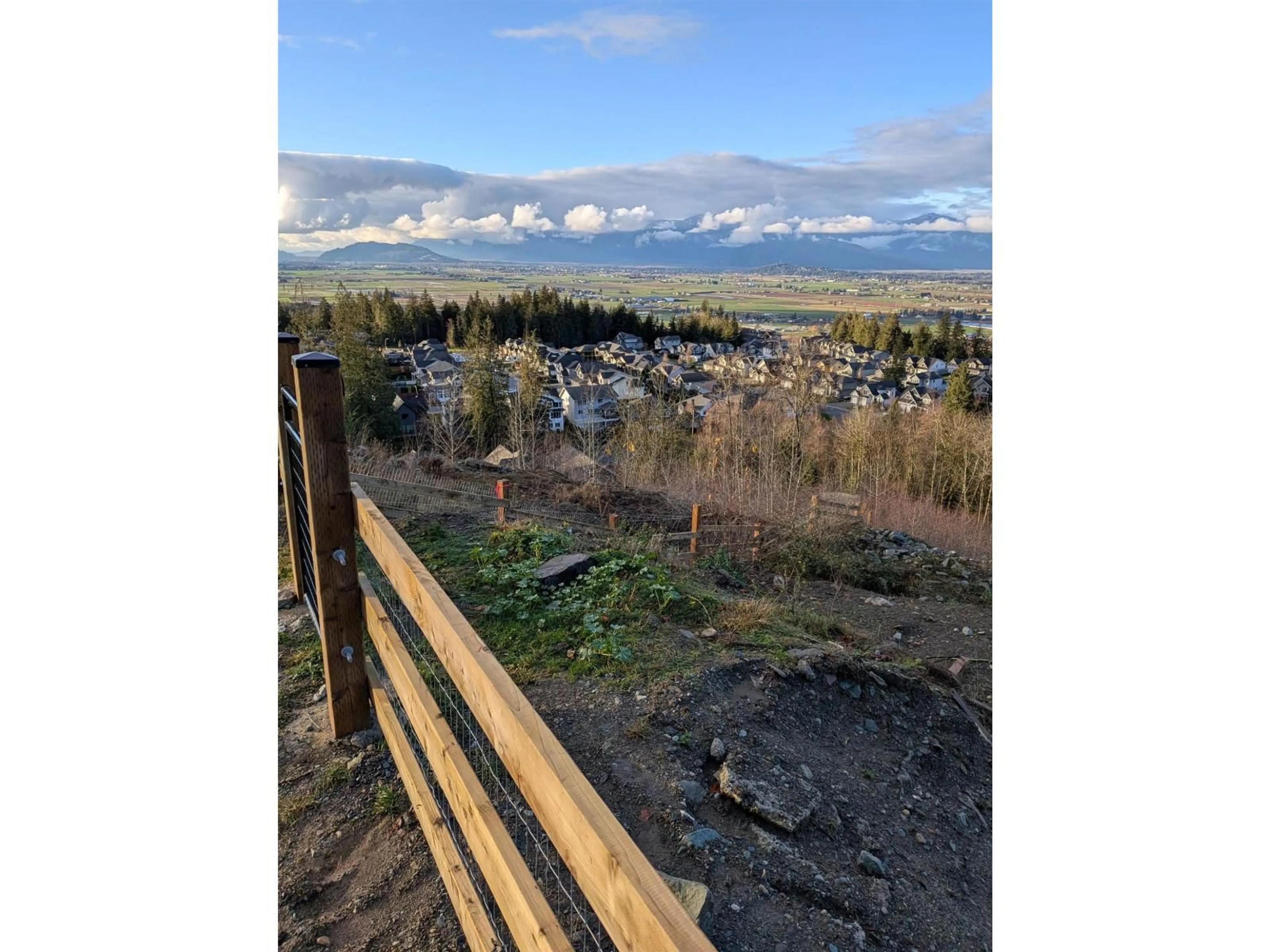 A pic from outside/outdoor area/front of a property/back of a property/a pic from drone, mountain view for 7340 RAMSAY PLACE, Chilliwack British Columbia V4Z1J5