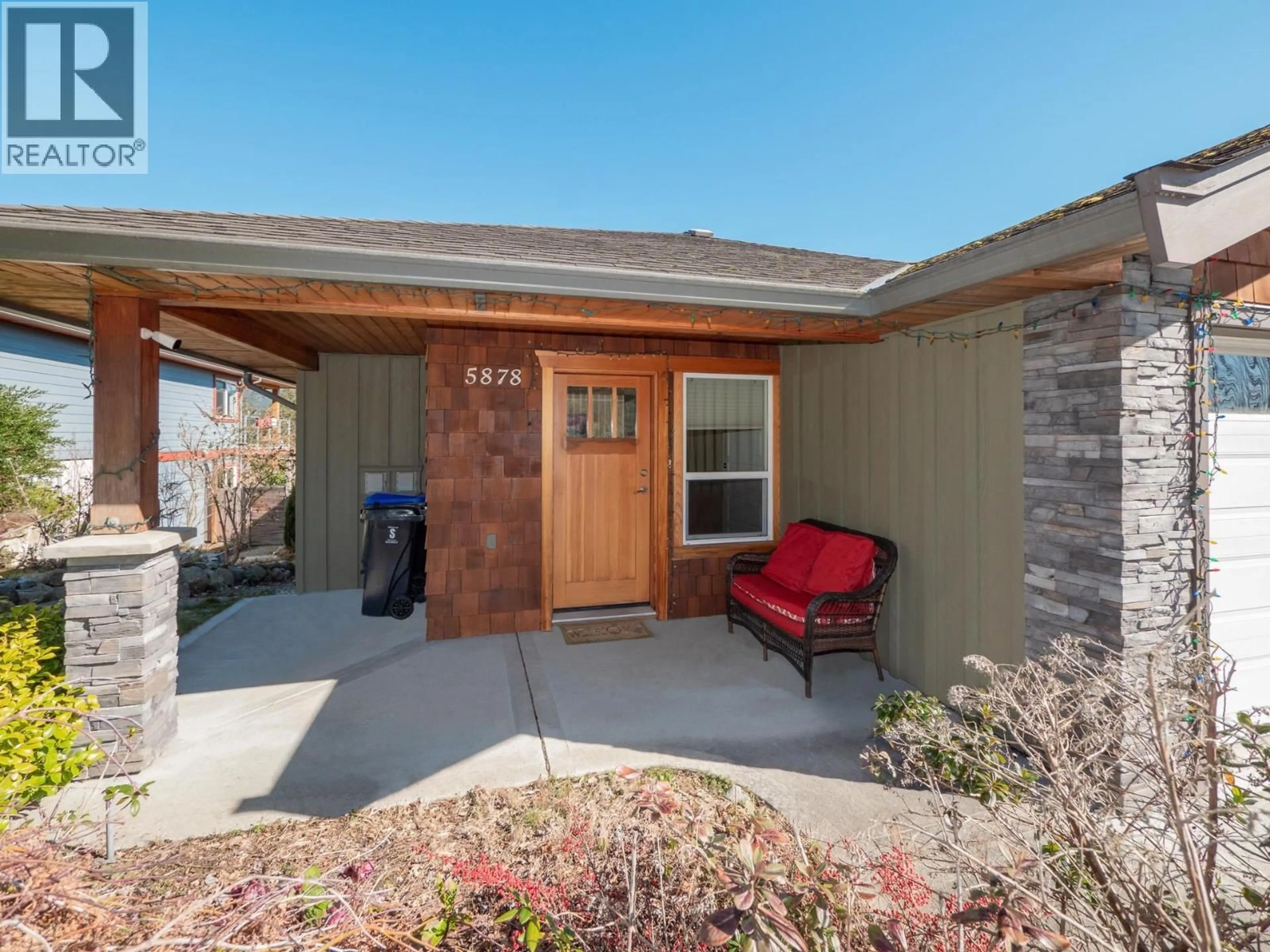 Unknown for 5878 MEDUSA STREET, Sechelt British Columbia V0N3A0