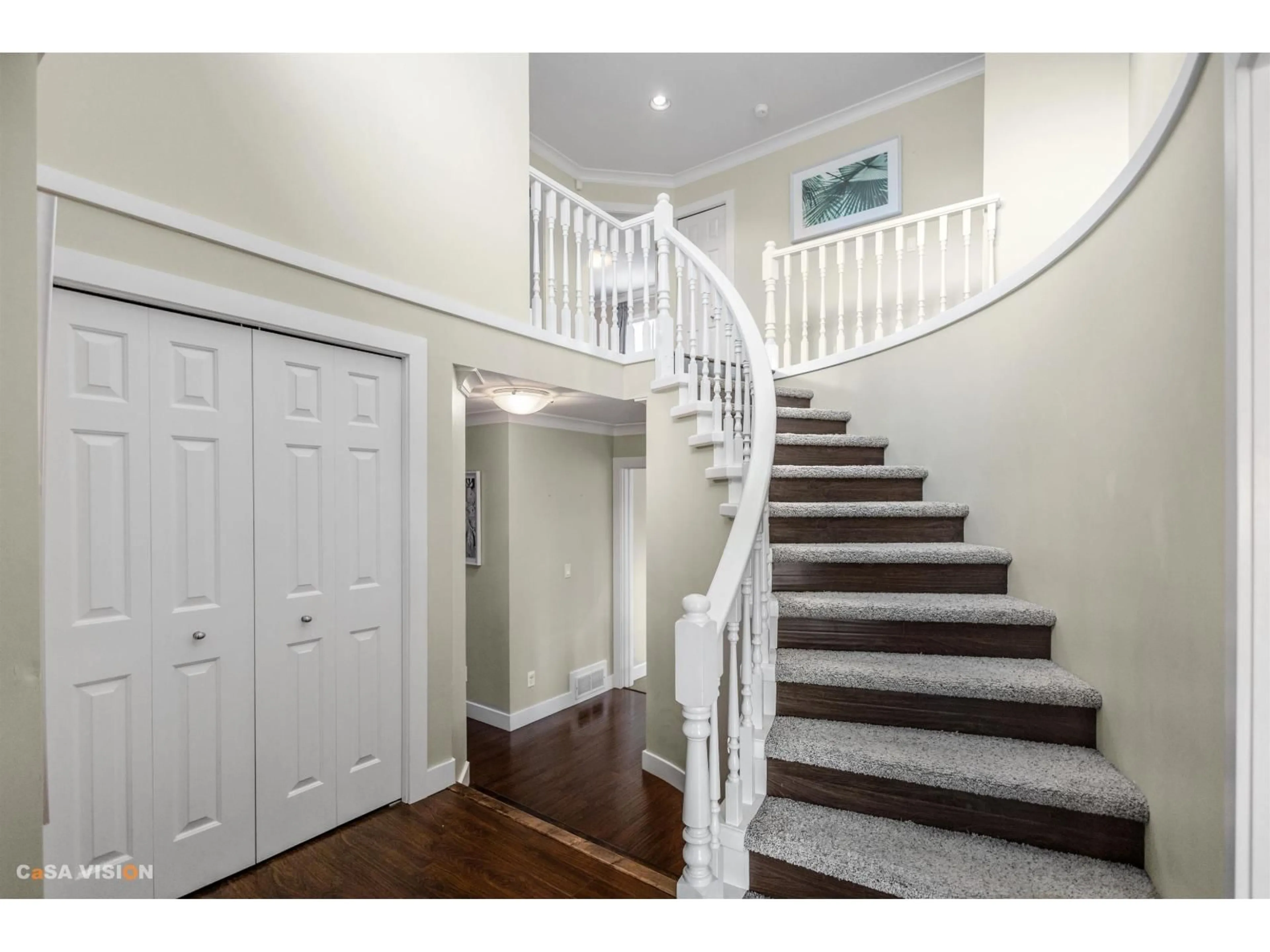 Stairs for 21558 86A CRESCENT, Langley British Columbia V1M2E3