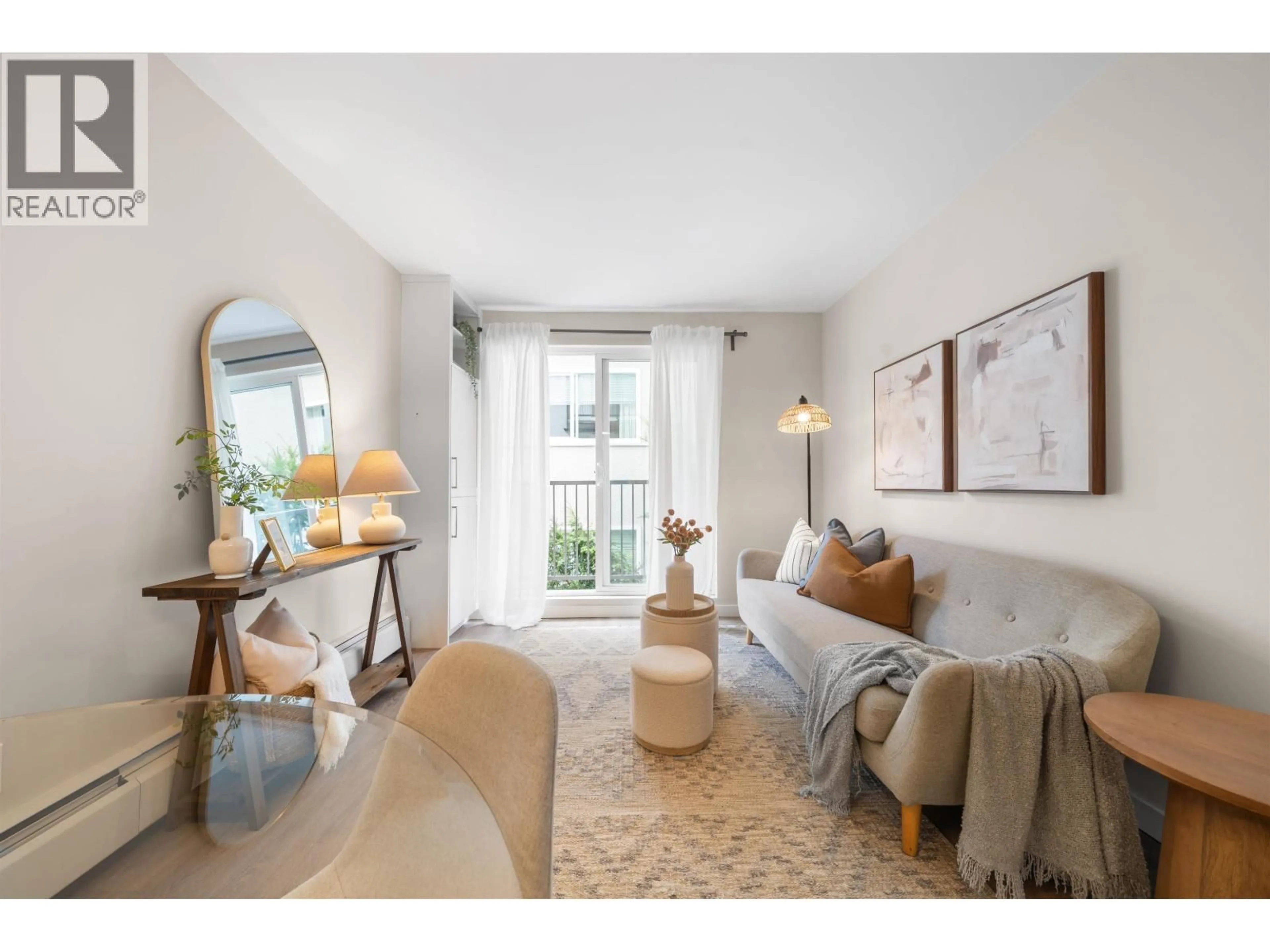 Living room with furniture, unknown for 210 - 2234 1ST AVENUE, Vancouver British Columbia V6K1G1