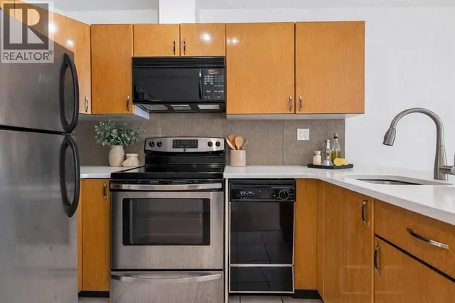 805 - 939 HOMER STREET, Vancouver 4