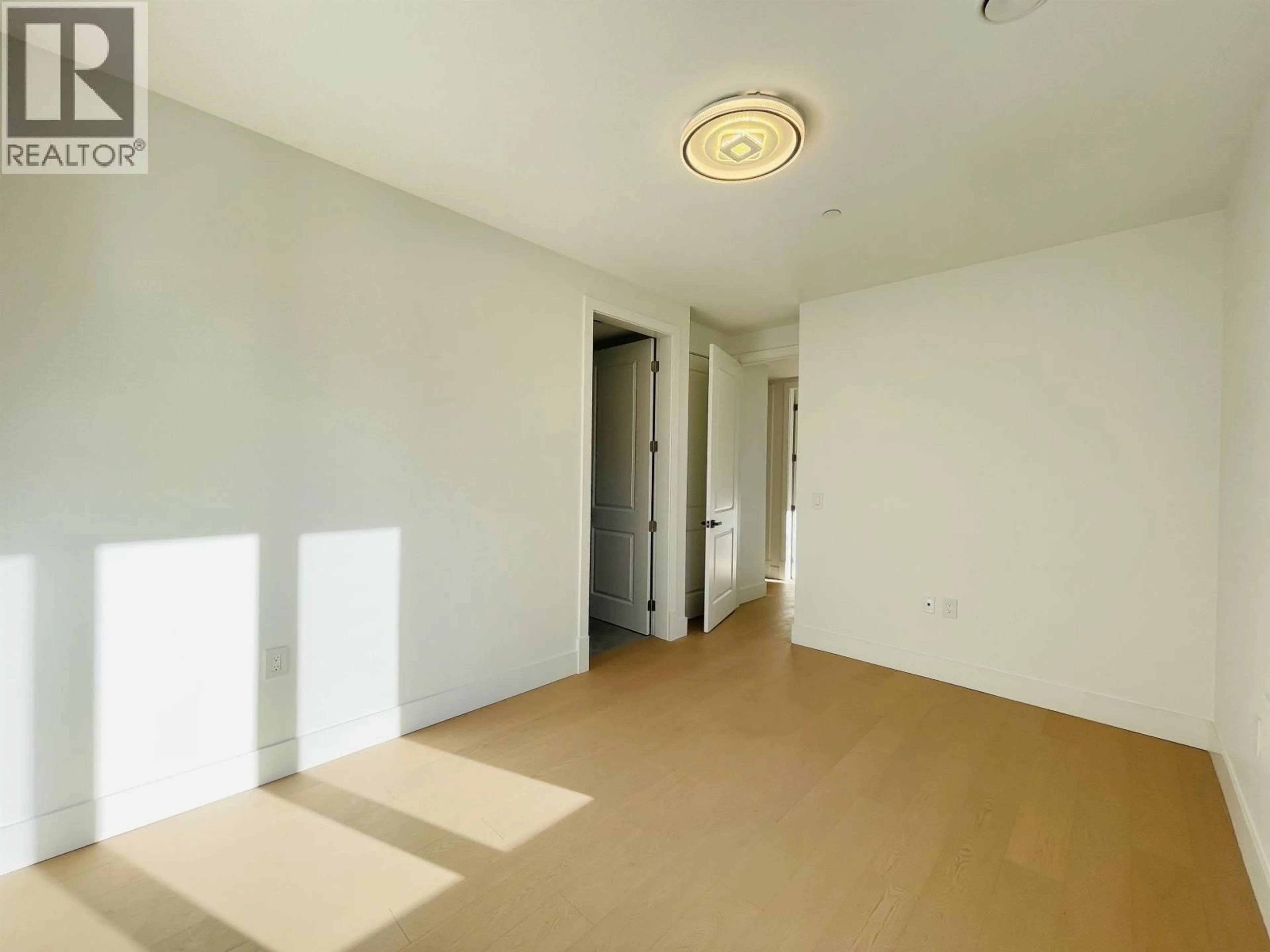 A pic of a room for 1 - 2452 HARRISON DRIVE, Vancouver British Columbia V5P2P8