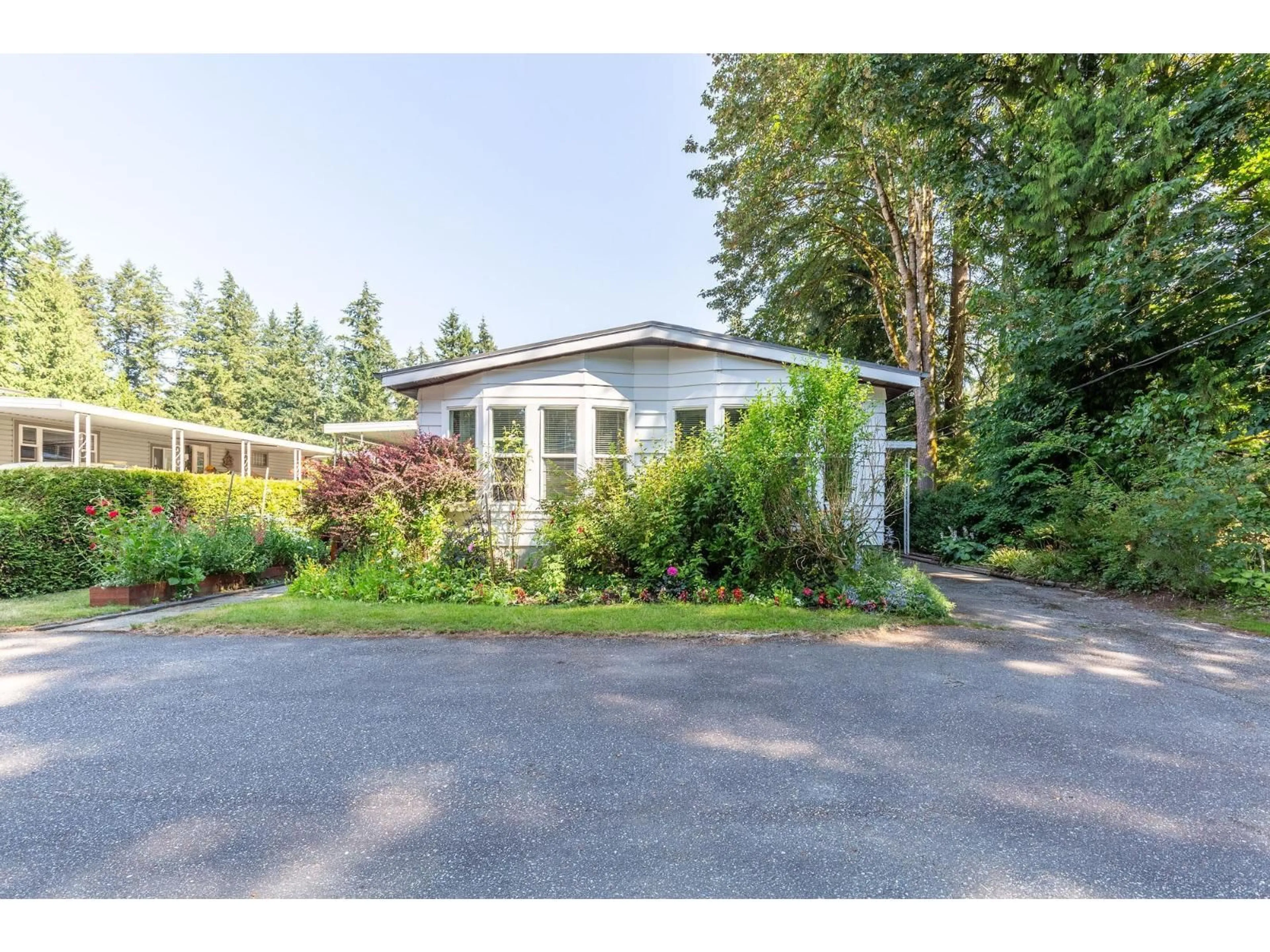 Unknown for 204 - 20071 24 AVENUE, Langley British Columbia V2Z2A1