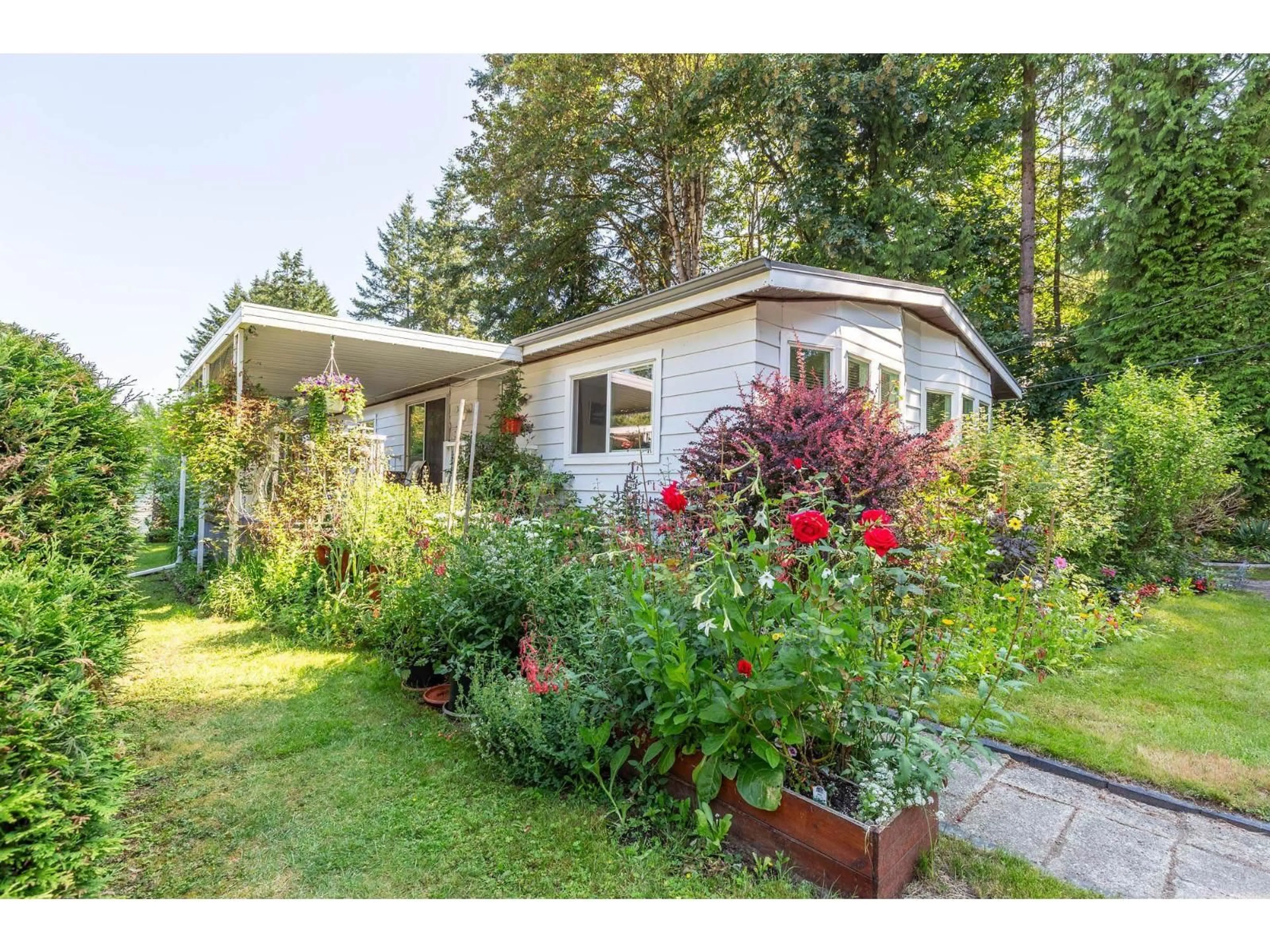 Home with vinyl exterior material, street for 204 - 20071 24 AVENUE, Langley British Columbia V2Z2A1