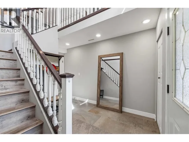 11661 207 STREET, Maple Ridge 5