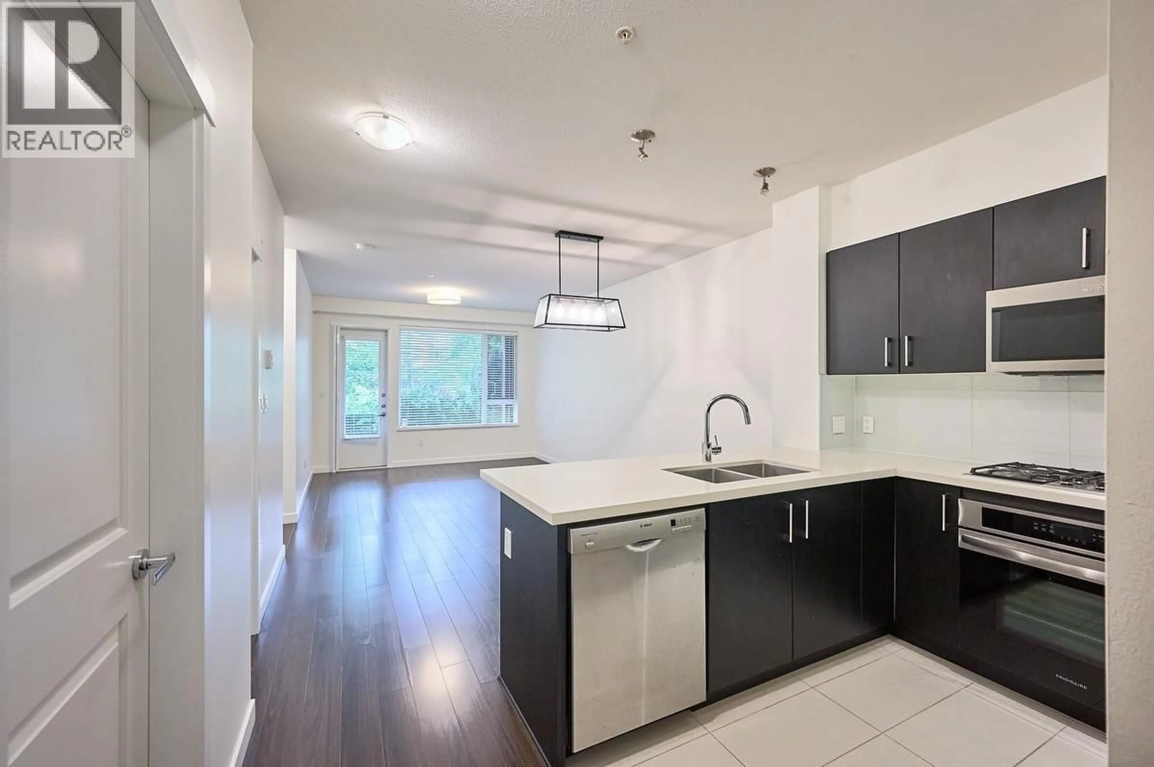 Open concept kitchen, unknown for 102 - 3163 RIVERWALK AVENUE, Vancouver British Columbia V5S0A7
