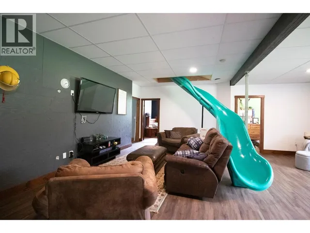 13351 TEA CREEK ESTATES ROAD, Charlie Lake 5