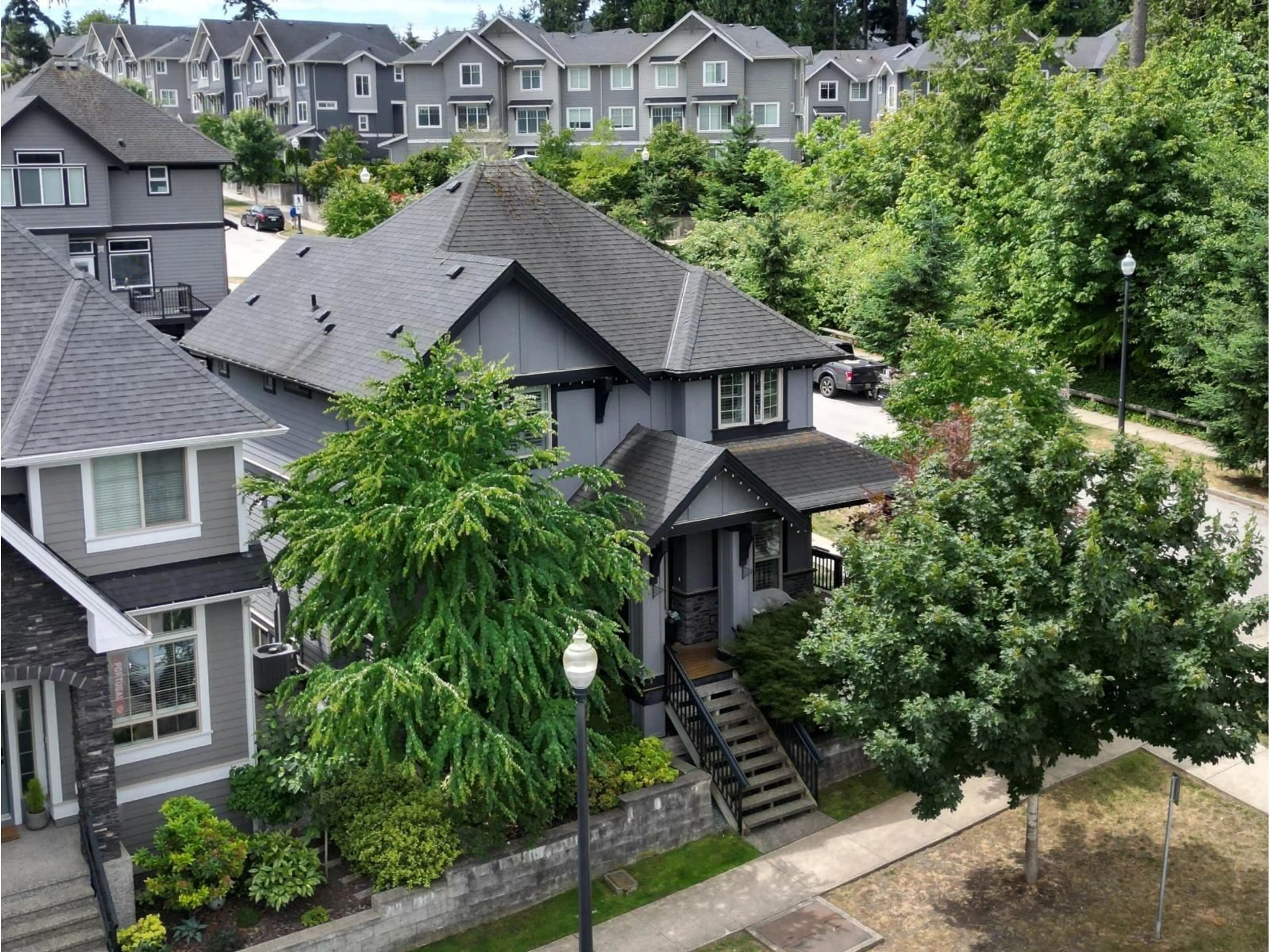 A pic from outside/outdoor area/front of a property/back of a property/a pic from drone, unknown for 15808 29A AVENUE, Surrey British Columbia V3Z0N4