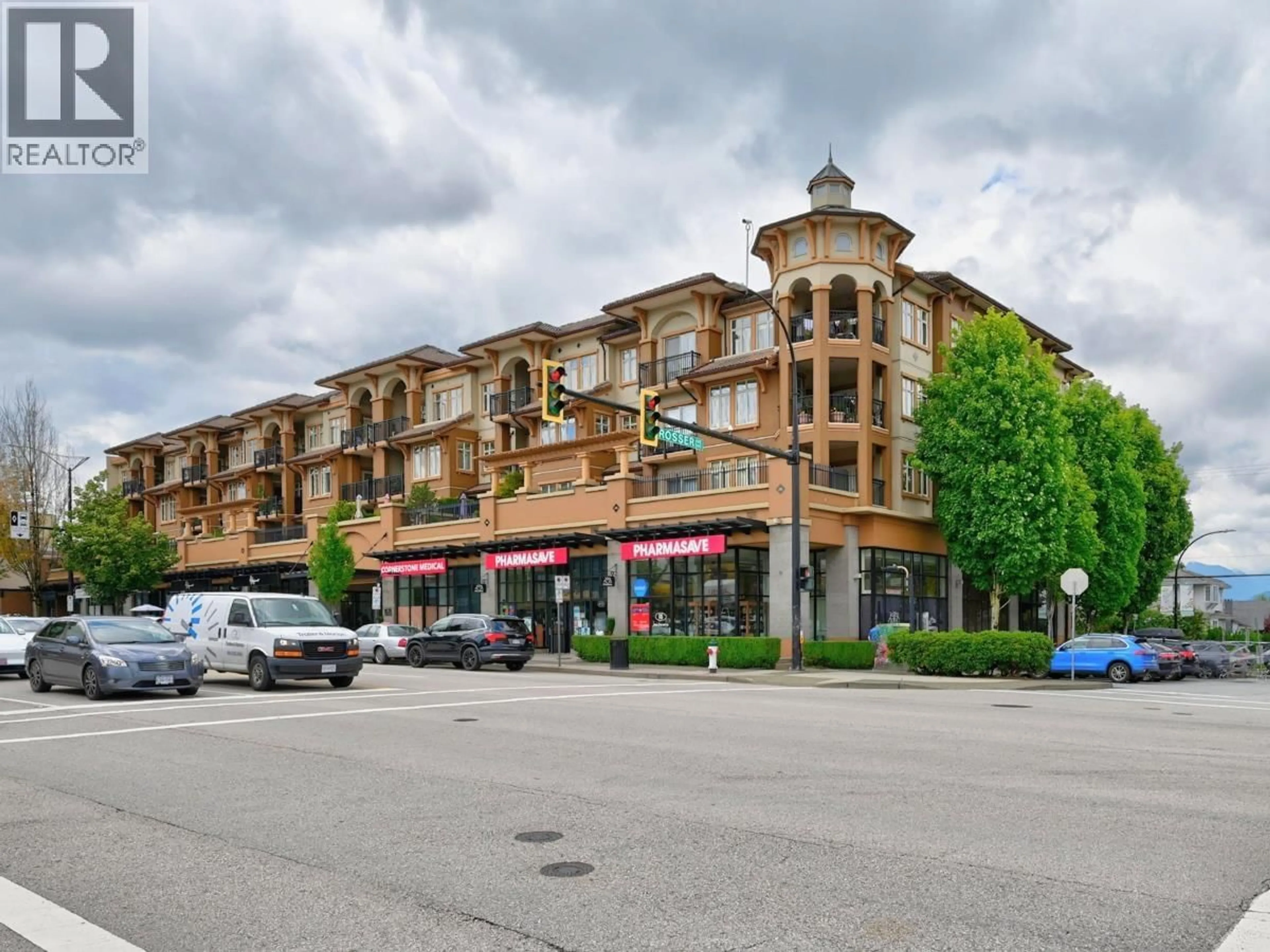 Unknown for 305 - 4365 HASTINGS STREET, Burnaby British Columbia V5C0B7