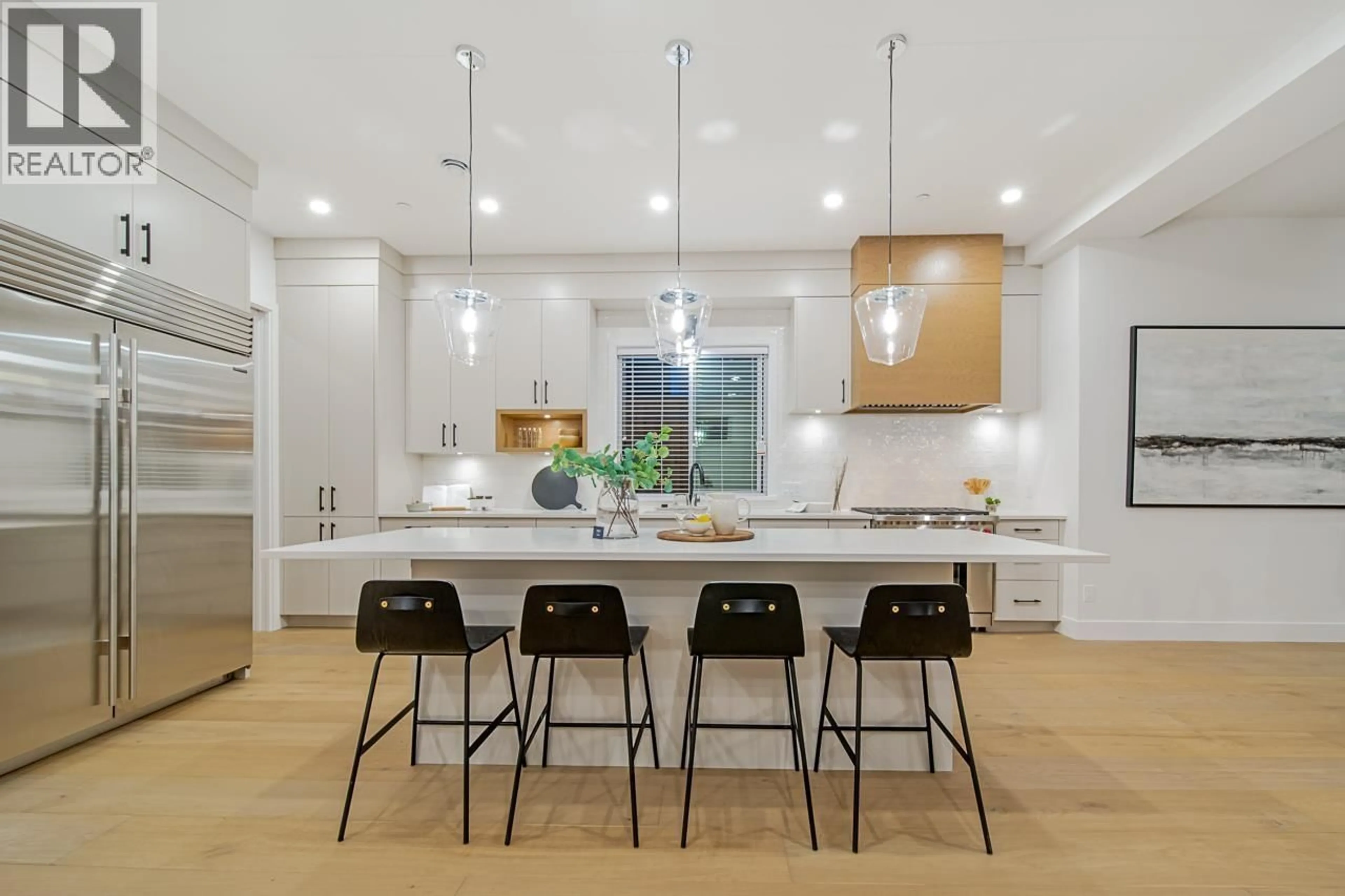 Contemporary kitchen, ceramic/tile floor for 23B GLENMORE DRIVE, West Vancouver British Columbia V7S1A5