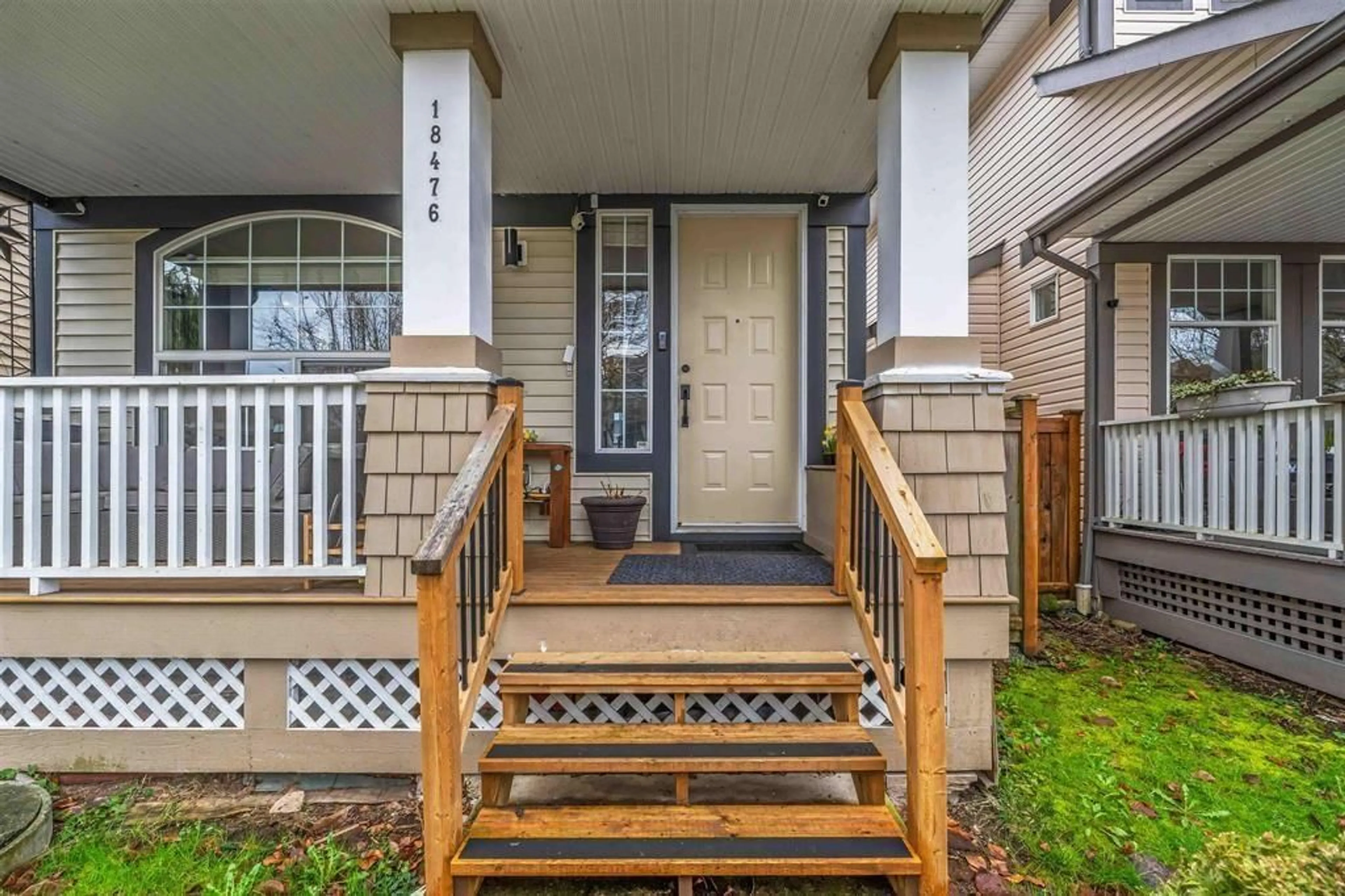 Unknown for 18476 66A AVENUE, Surrey British Columbia V3S9B1