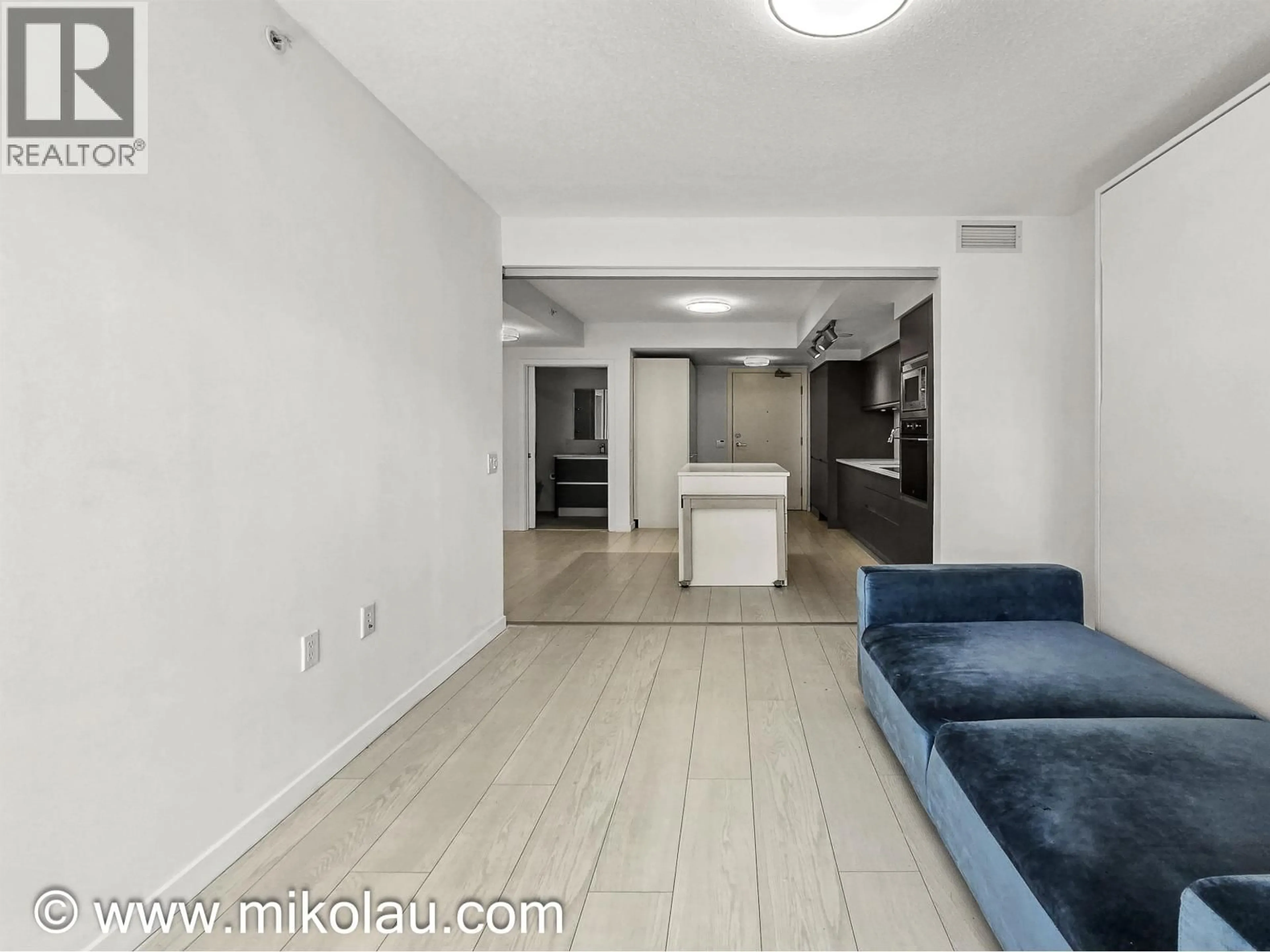 A pic of a room for 318 - 180 2ND AVENUE, Vancouver British Columbia V5T0K4