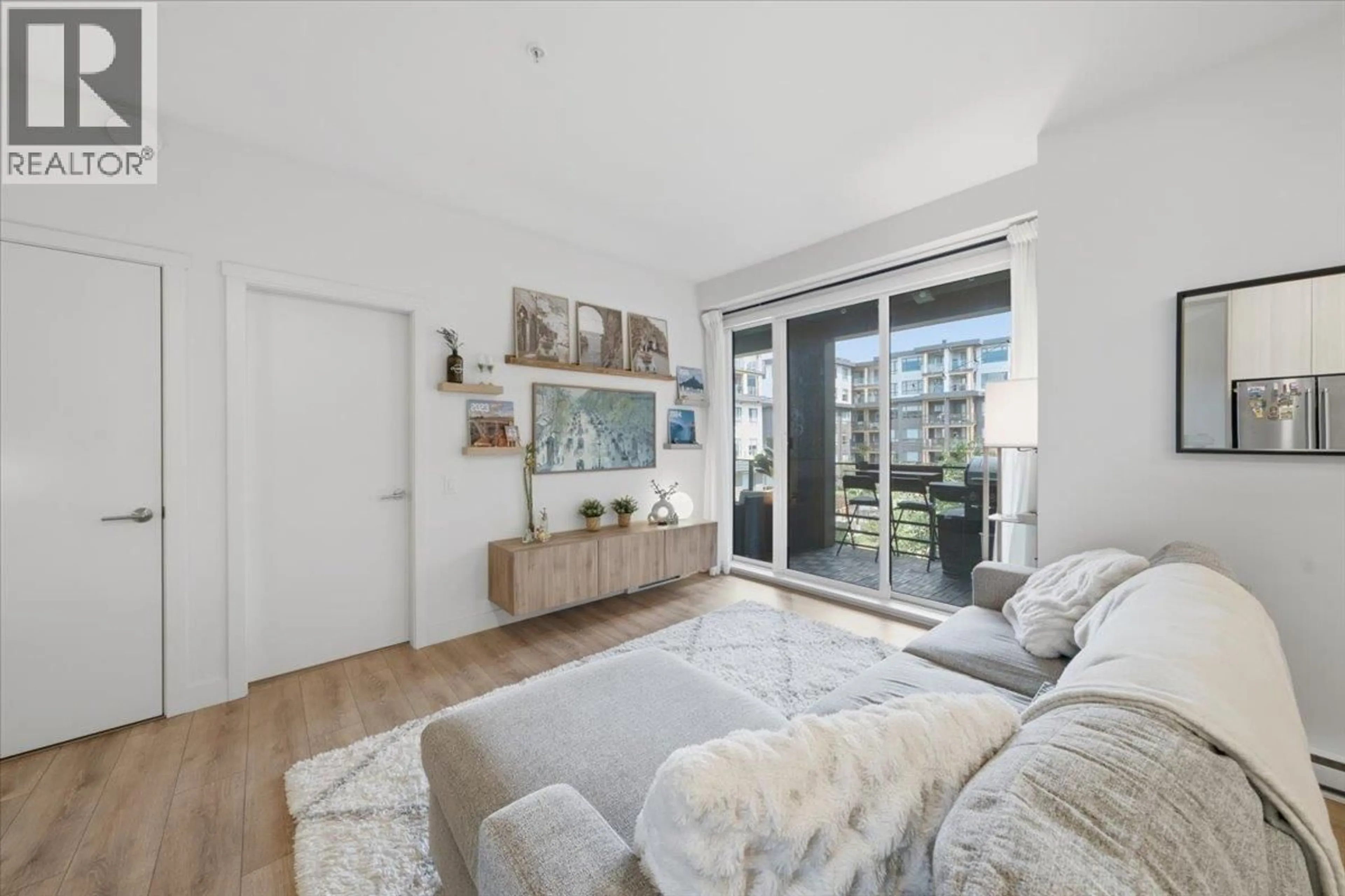 Living room with furniture, unknown for 324 - 735 ANSKAR COURT, Coquitlam British Columbia V3J0L7