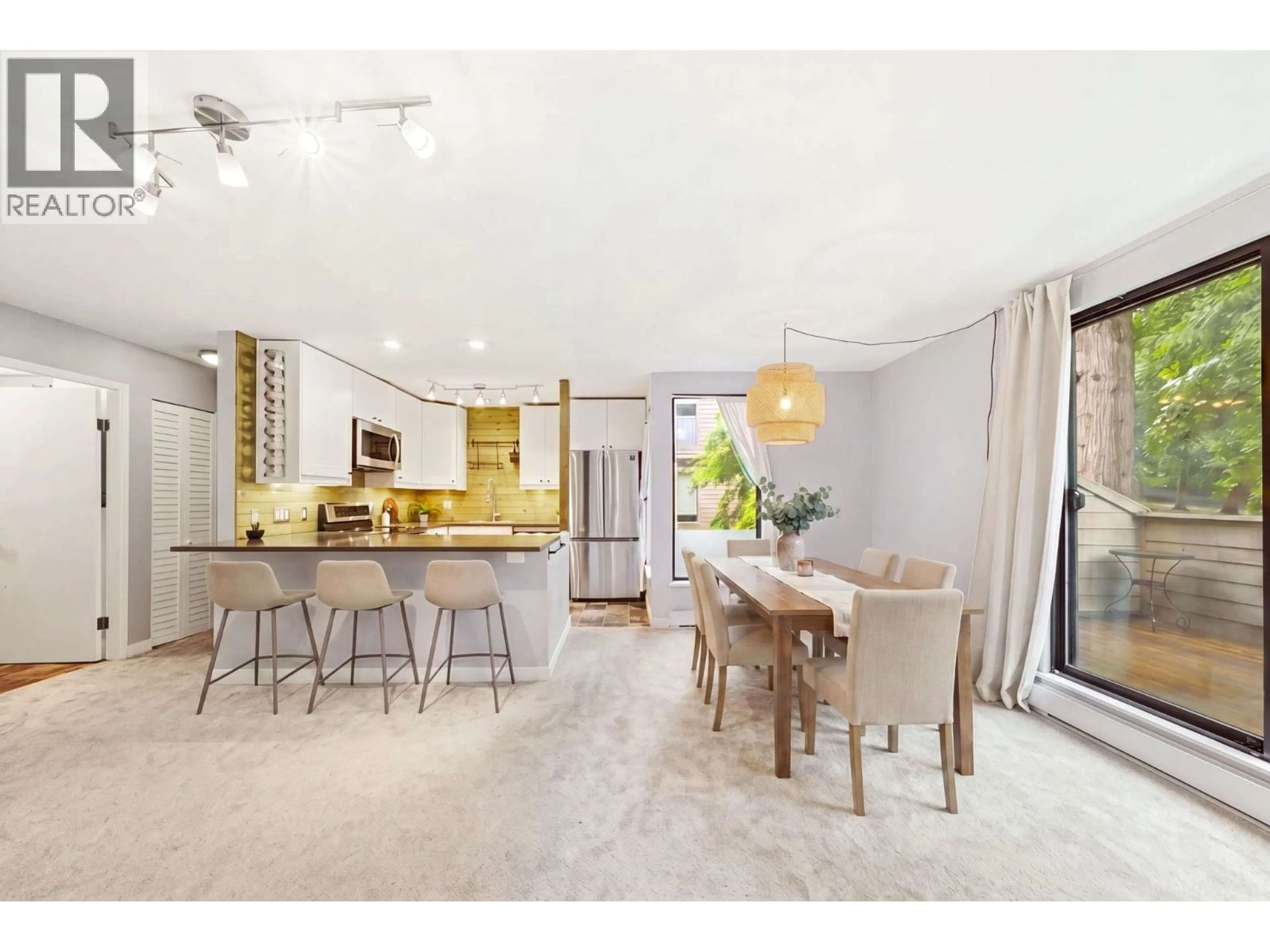 Open concept kitchen, ceramic/tile floor for 201 - 9132 CAPELLA DRIVE, Burnaby British Columbia V3J7K3