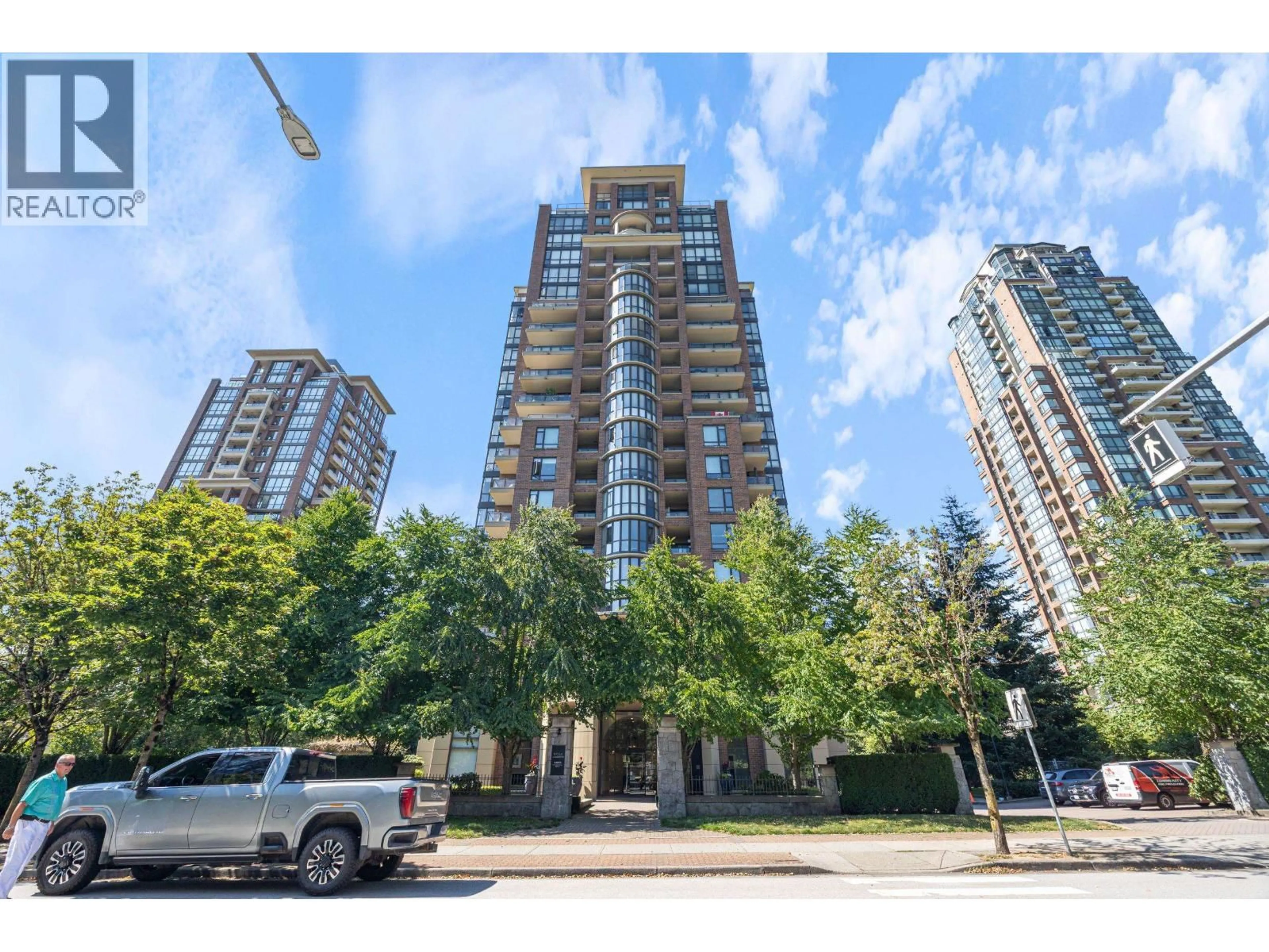 Unknown for 605 - 6833 STATION HILL DRIVE, Burnaby British Columbia V3N5E1