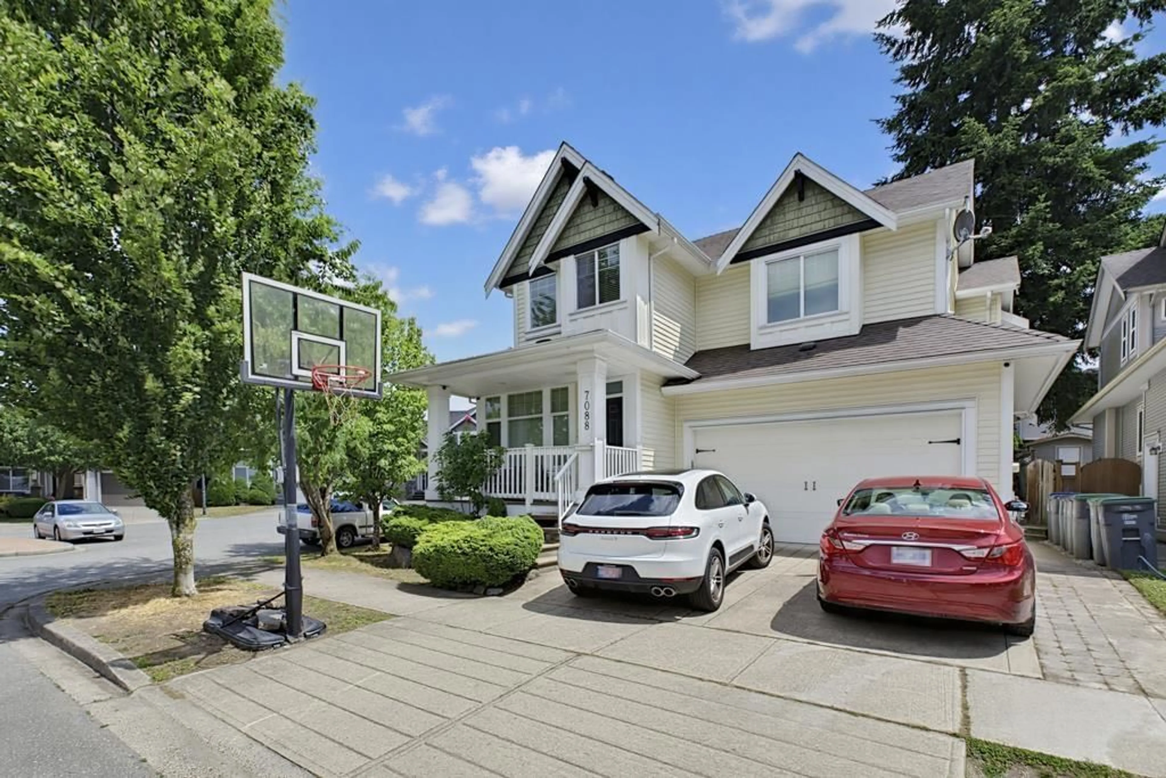 Unknown for 7088 179A STREET, Surrey British Columbia V3S7C7