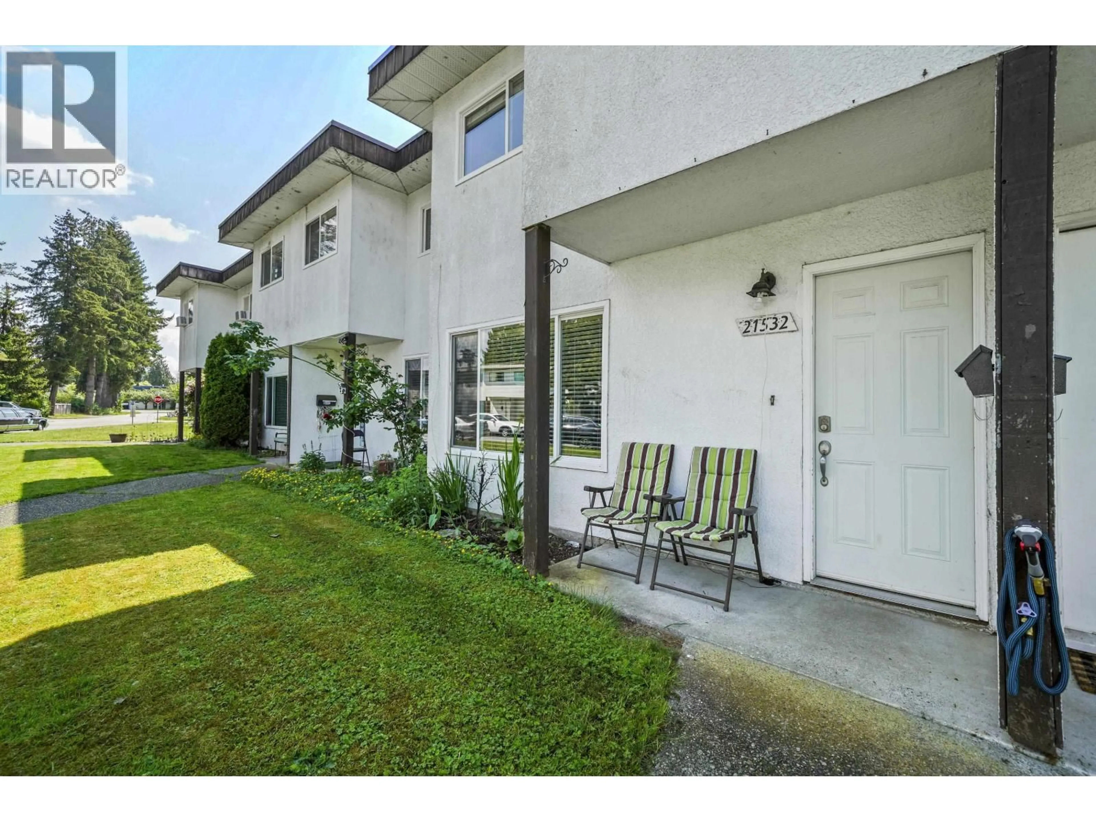 Patio, street for 21532 MAYO PLACE, Maple Ridge British Columbia V2X2K9