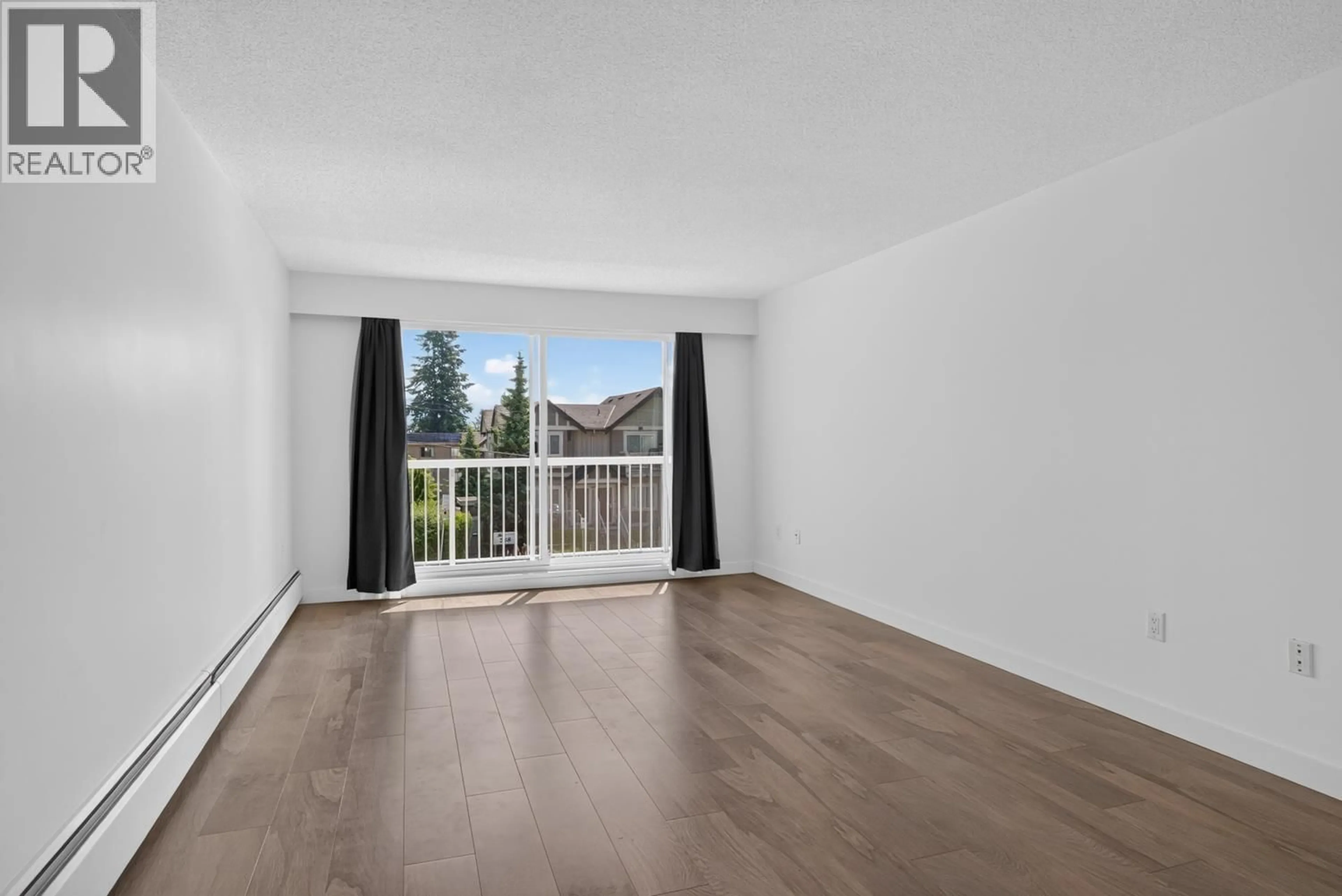 A pic of a room for 412 - 371 ELLESMERE AVENUE, Burnaby British Columbia V5B3T1
