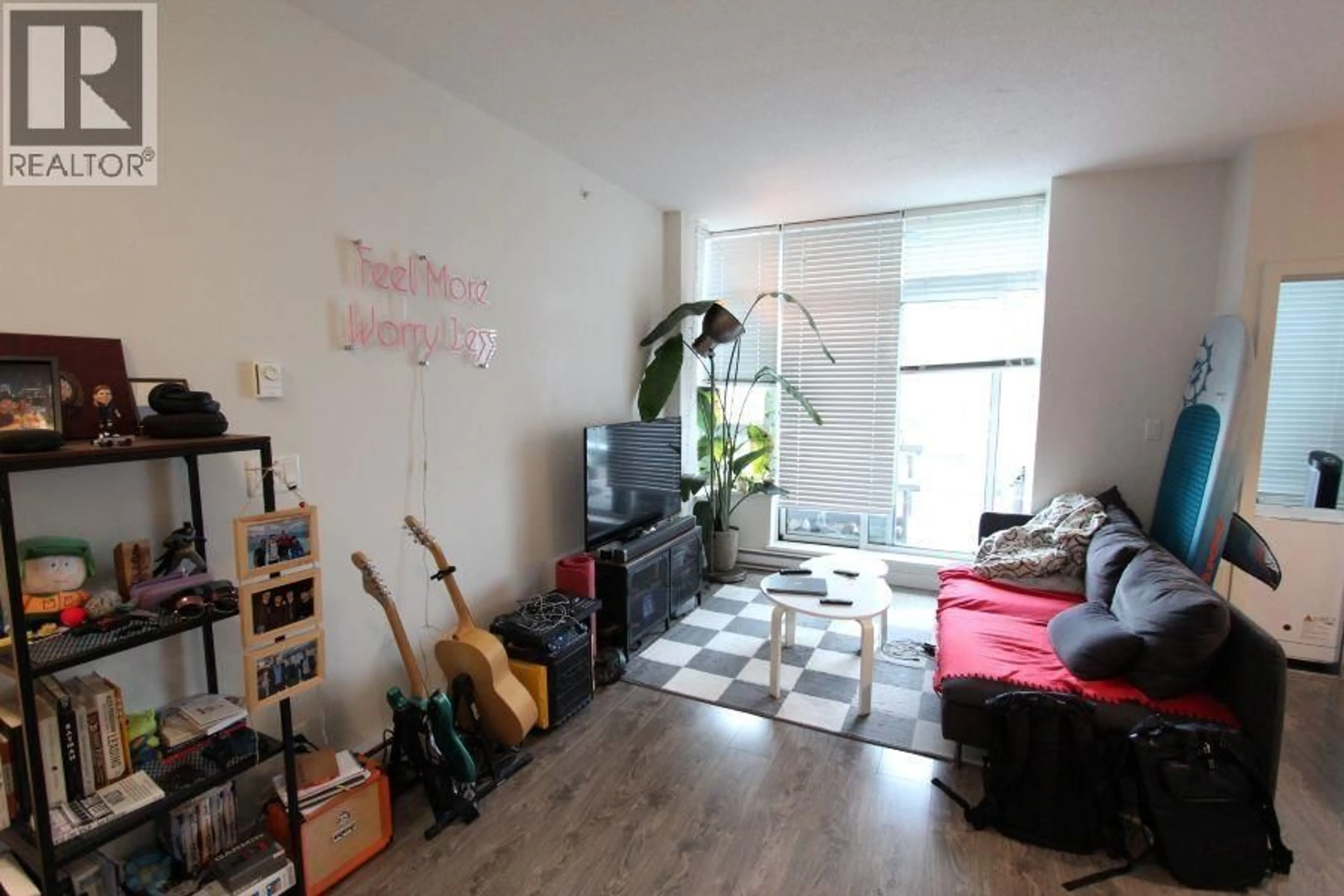 Unknown for 805 - 2788 PRINCE EDWARD STREET, Vancouver British Columbia V5T0C7