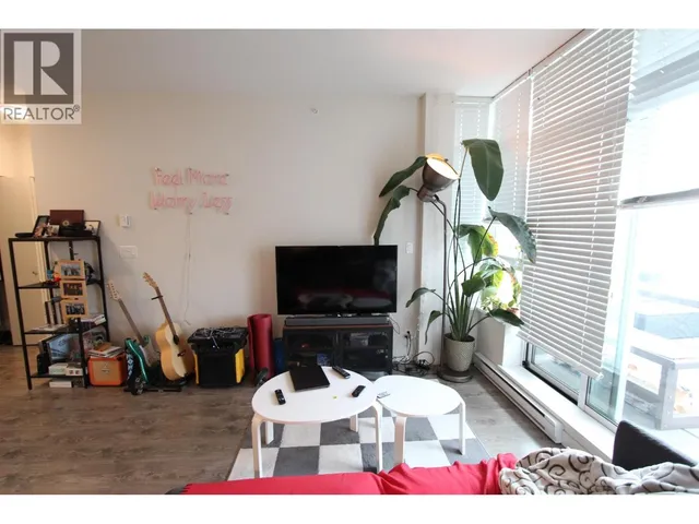 805 - 2788 PRINCE EDWARD STREET, Vancouver 4