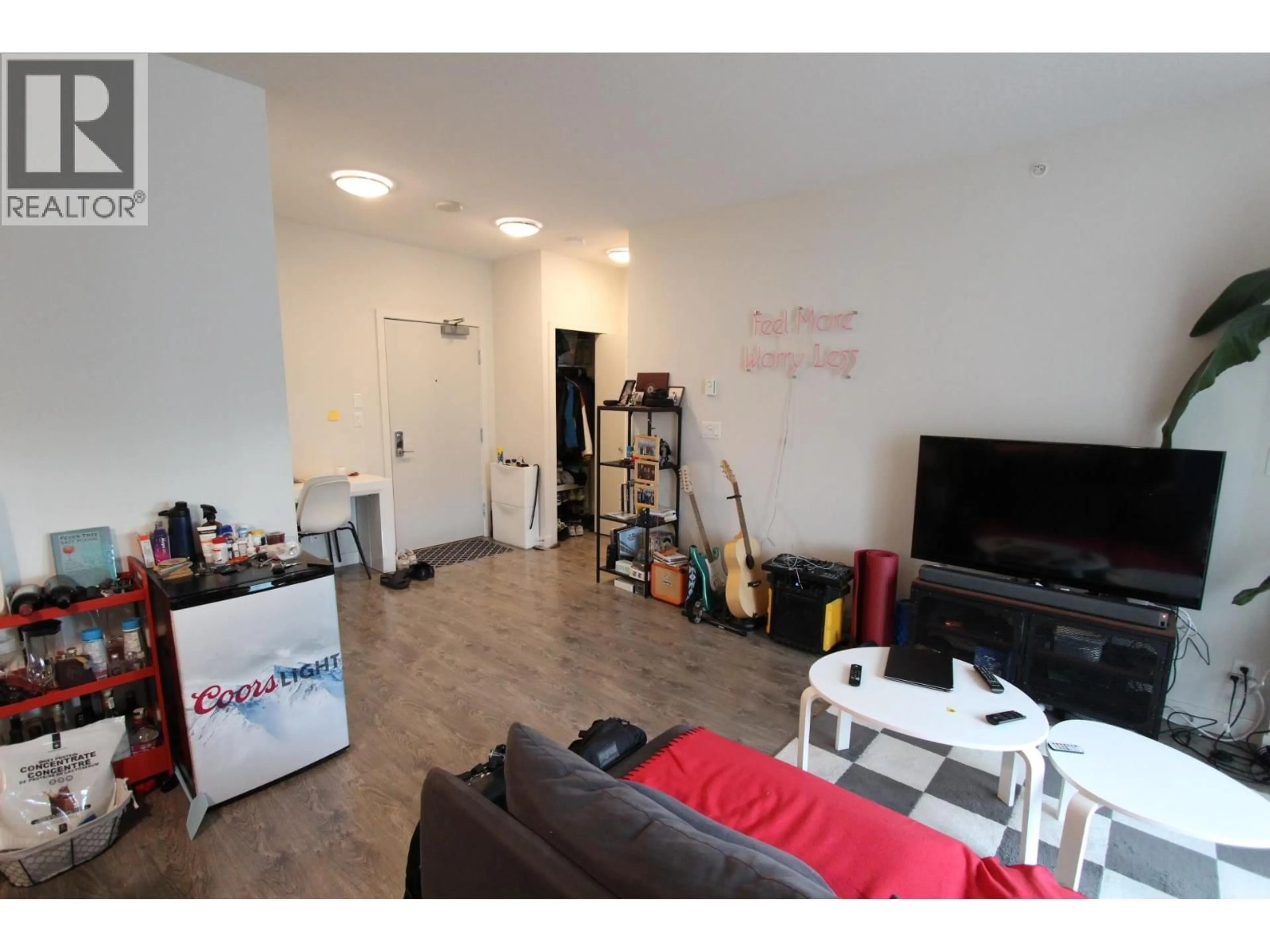 A pic of a room for 805 - 2788 PRINCE EDWARD STREET, Vancouver British Columbia V5T0C7