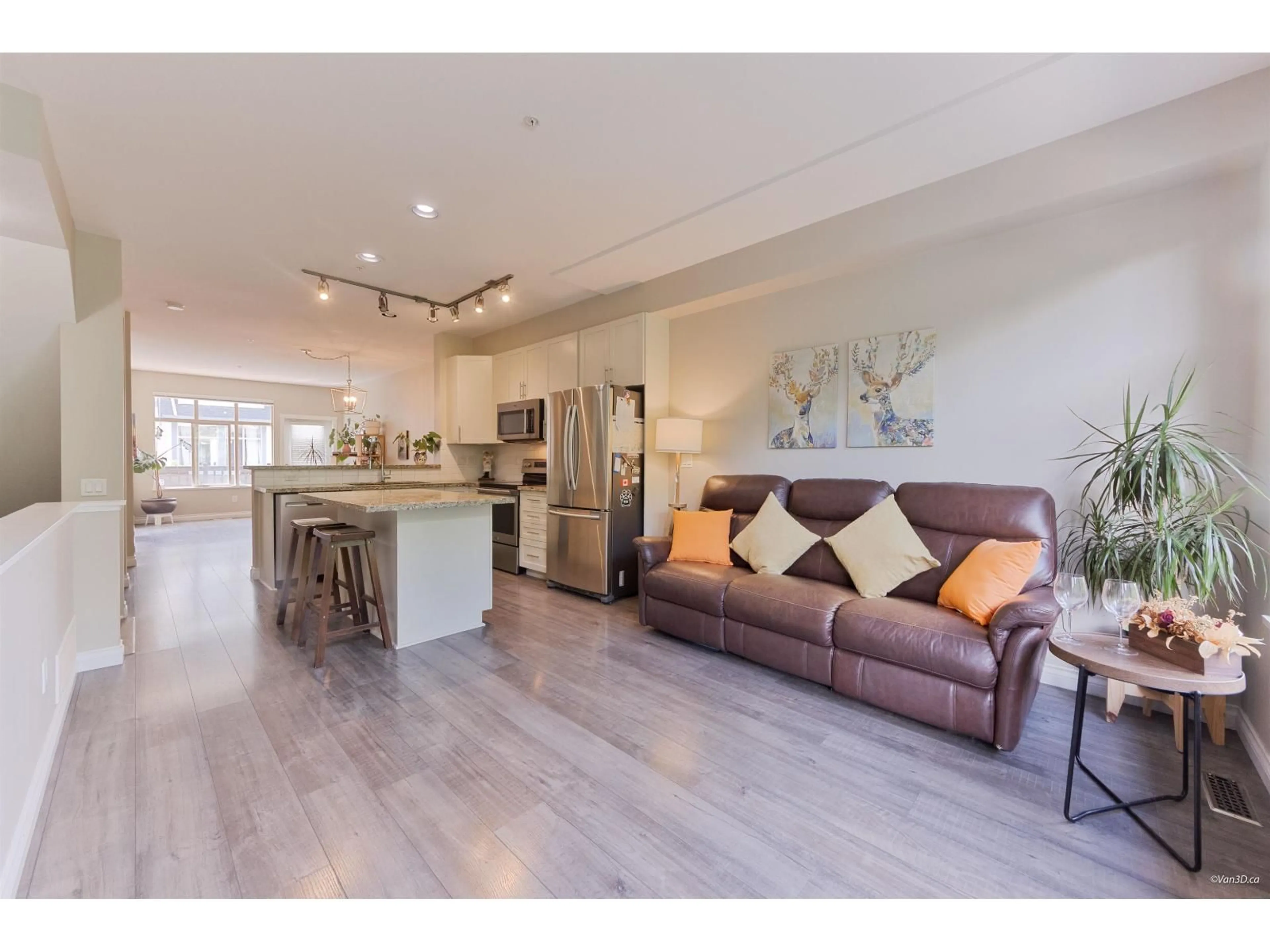 Open concept kitchen, unknown for 38 - 21661 88 AVENUE, Langley British Columbia V1M4E6