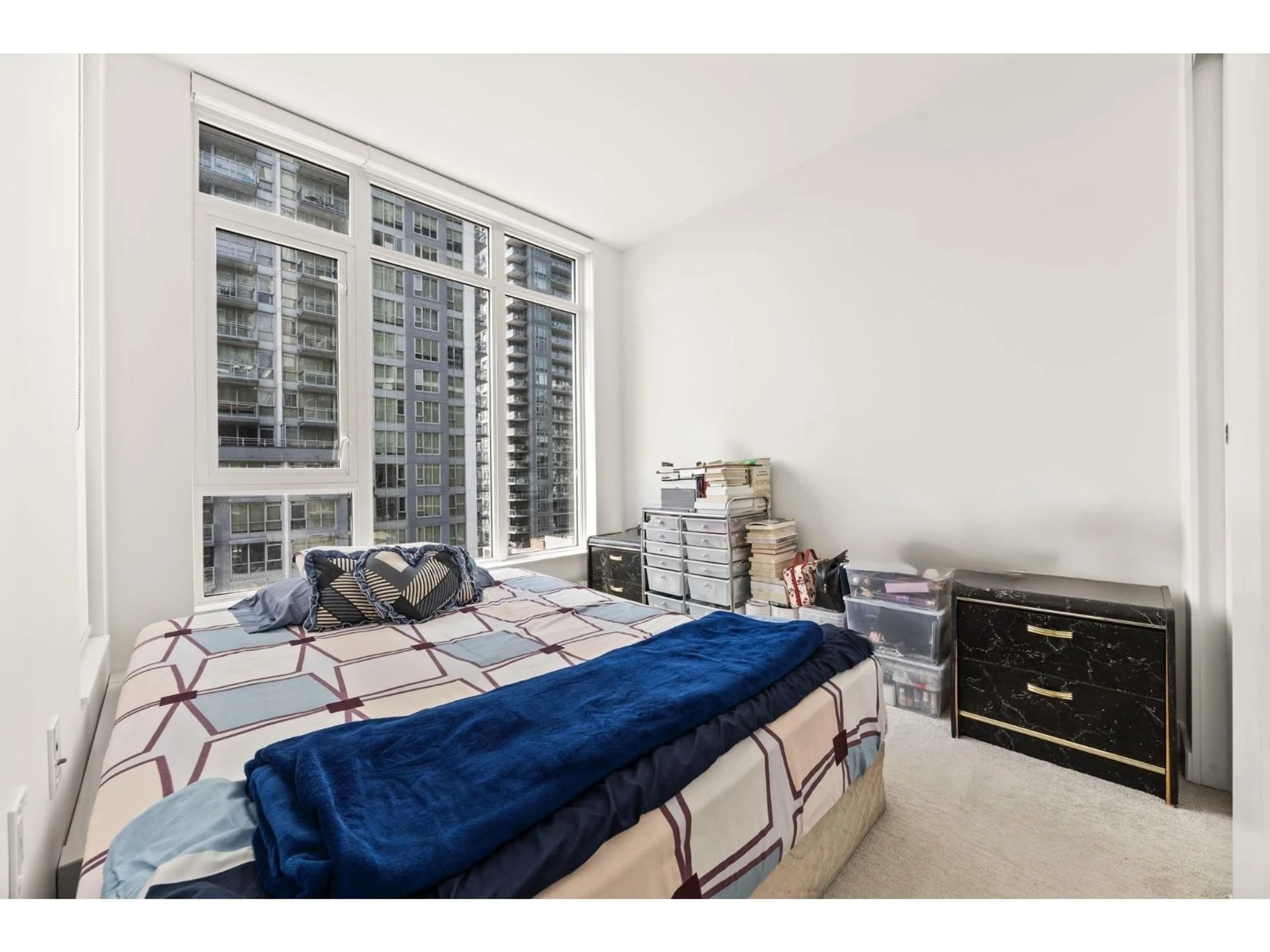 A pic of a room for 914 - 13350 CENTRAL AVENUE, Surrey British Columbia V3T0S1