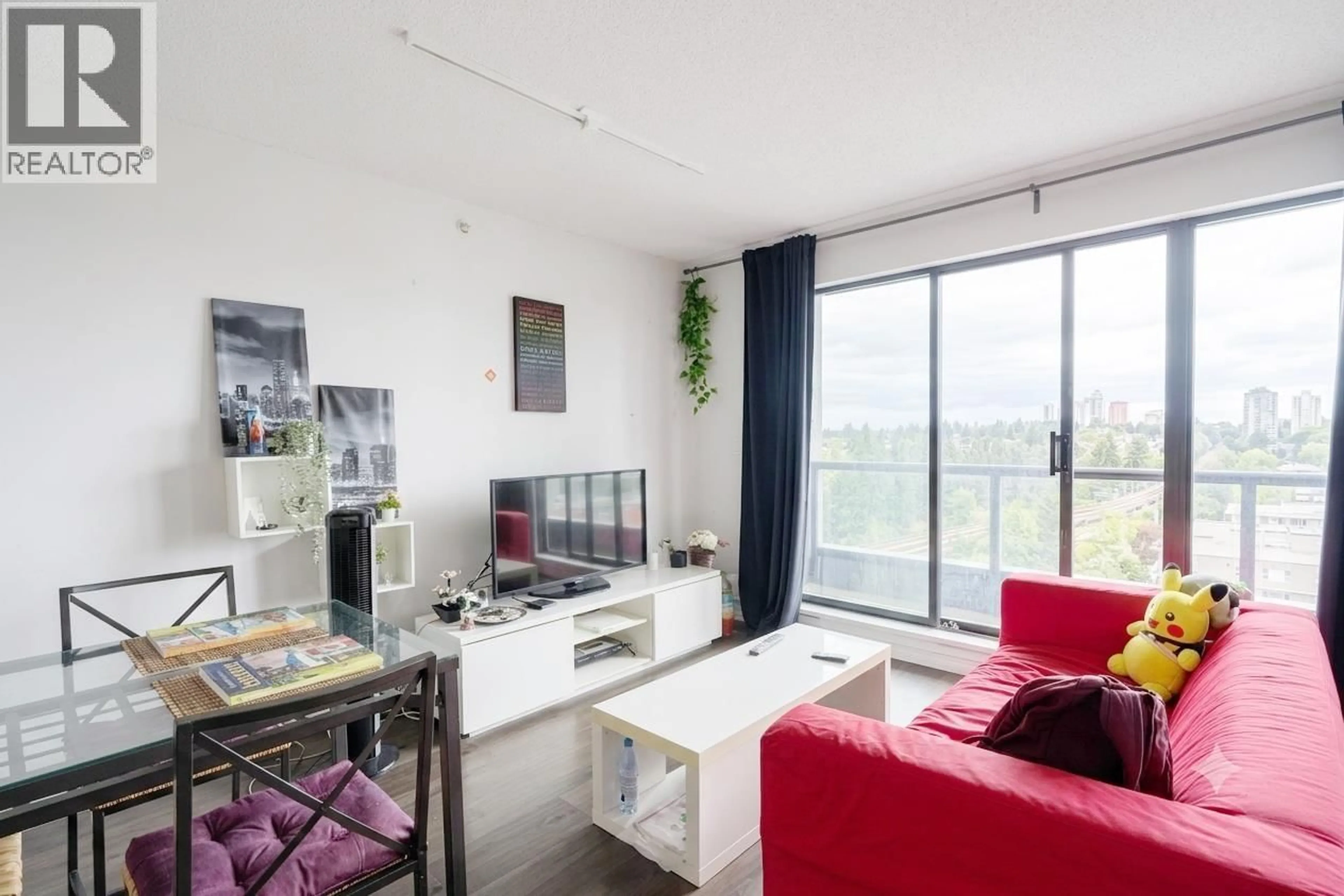 Living room with furniture, unknown for 1109 - 3438 VANNESS AVENUE, Vancouver British Columbia V5R6E7