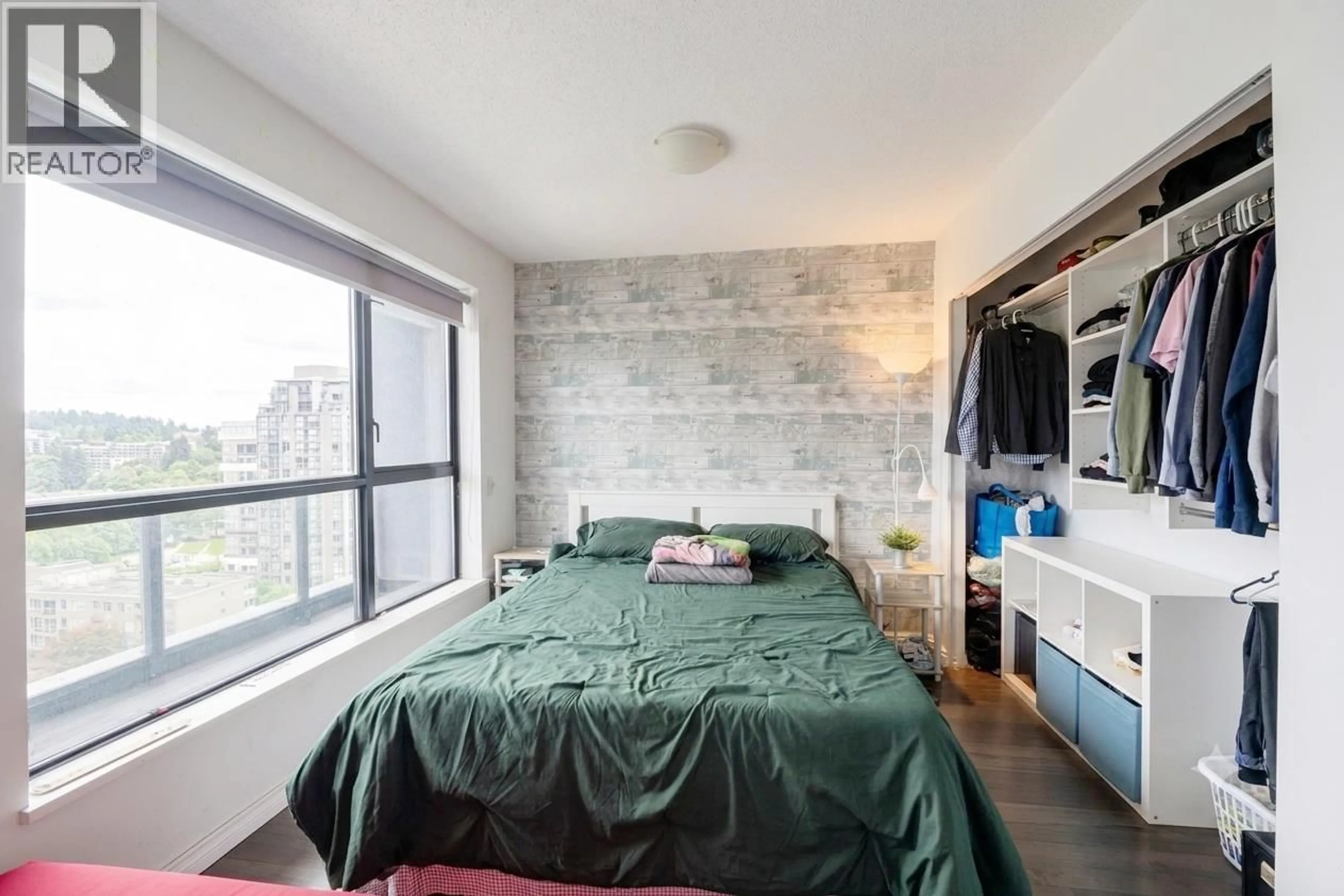 Bedroom with bed, unknown for 1109 - 3438 VANNESS AVENUE, Vancouver British Columbia V5R6E7