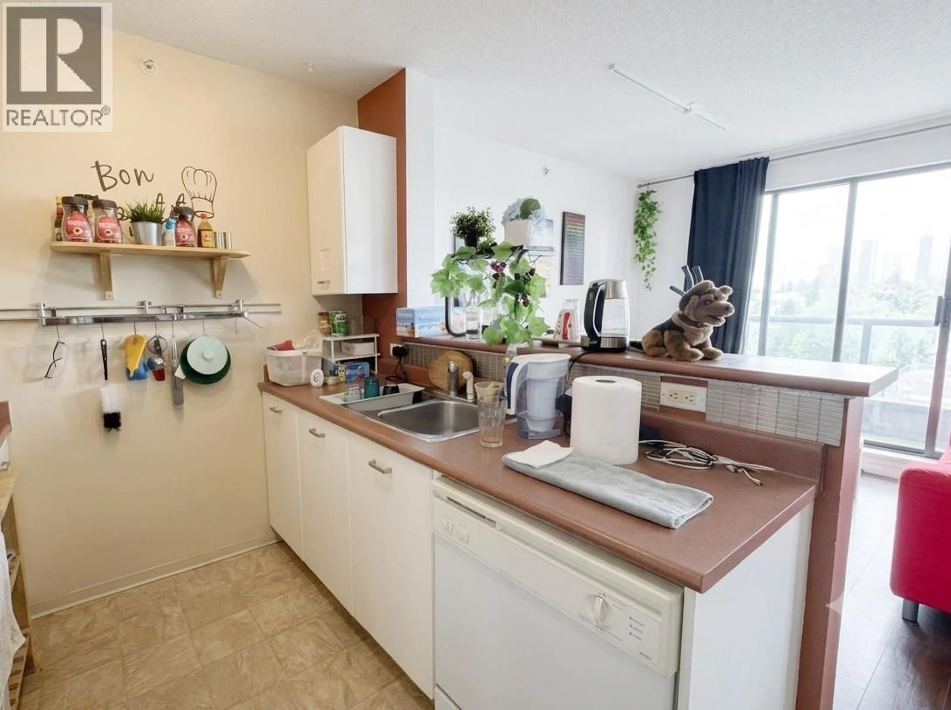 Standard kitchen, unknown for 1109 - 3438 VANNESS AVENUE, Vancouver British Columbia V5R6E7