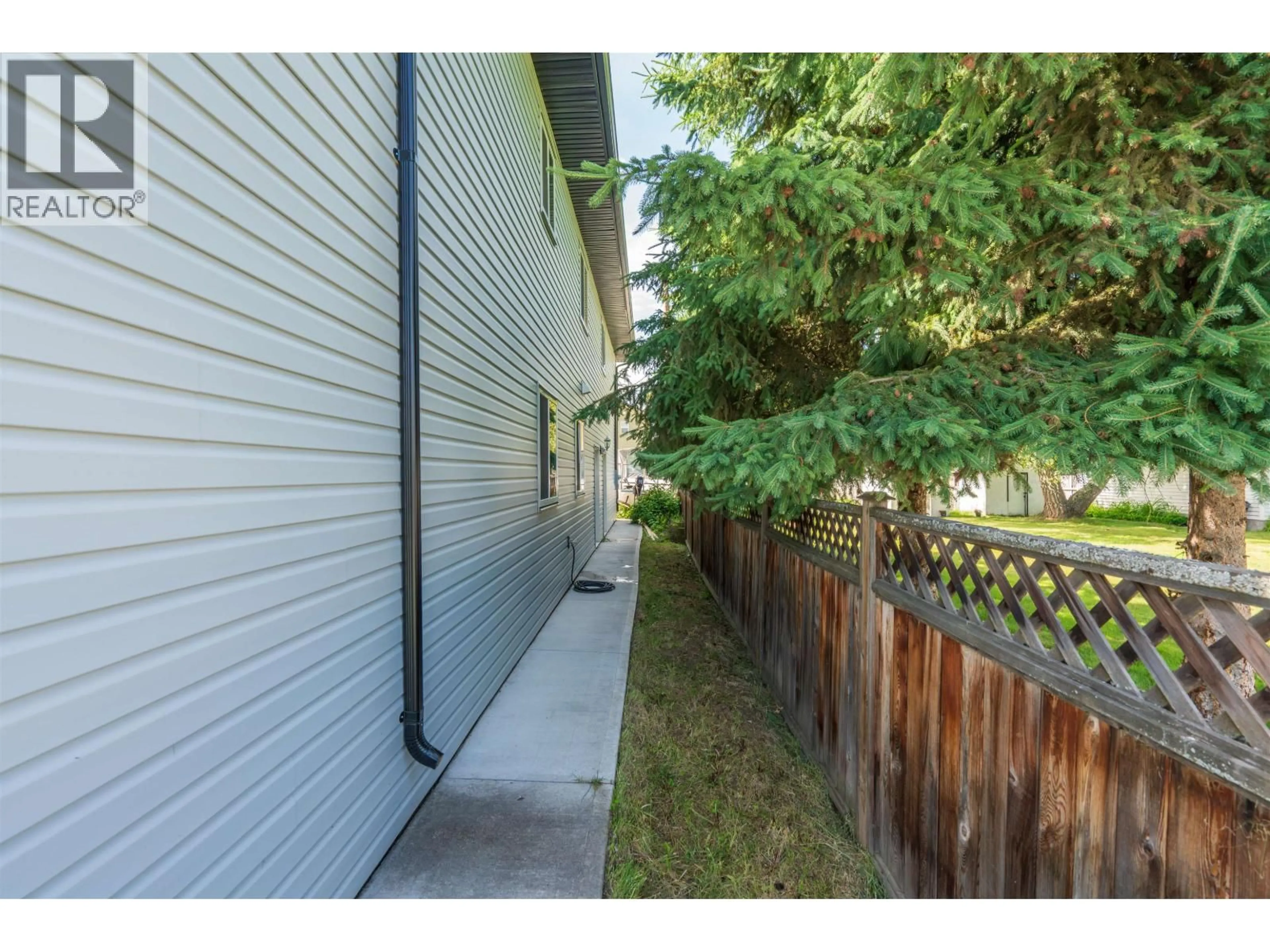 Patio, street for 705 BURDEN STREET, Prince George British Columbia V2M2H6