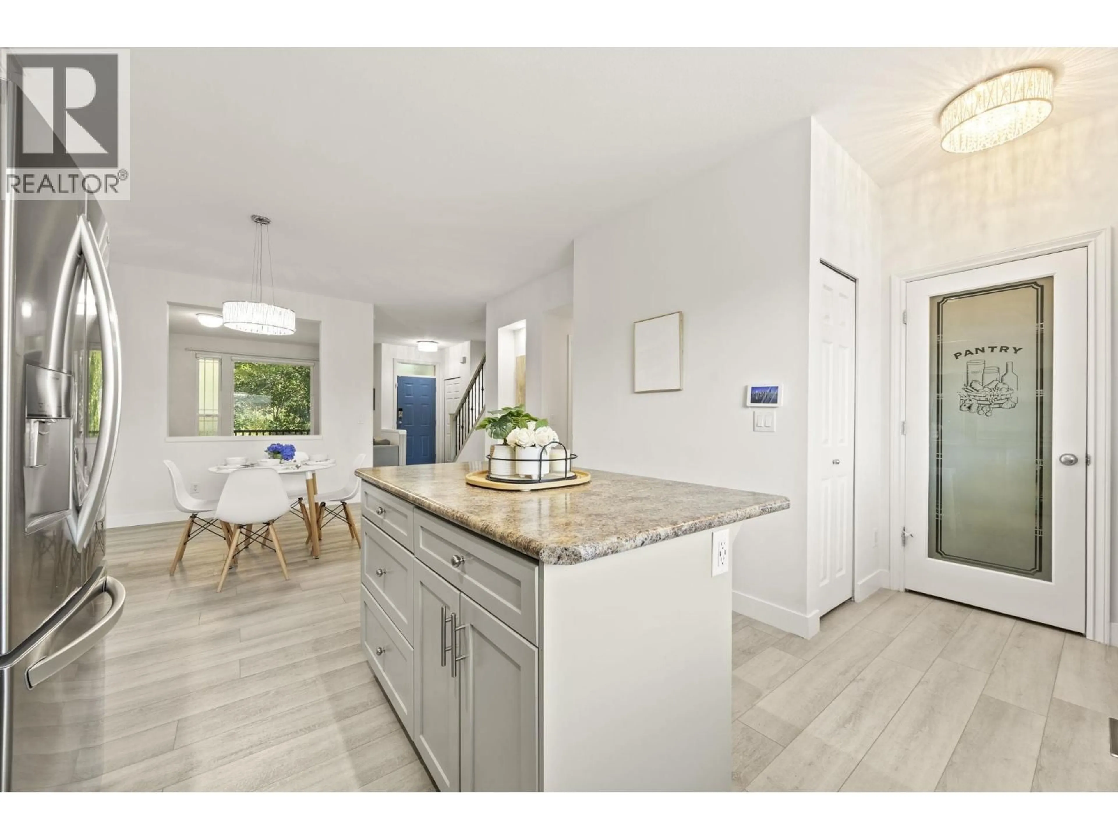 Open concept kitchen, ceramic/tile floor for 24222 103 AVENUE, Maple Ridge British Columbia V2W1Y1