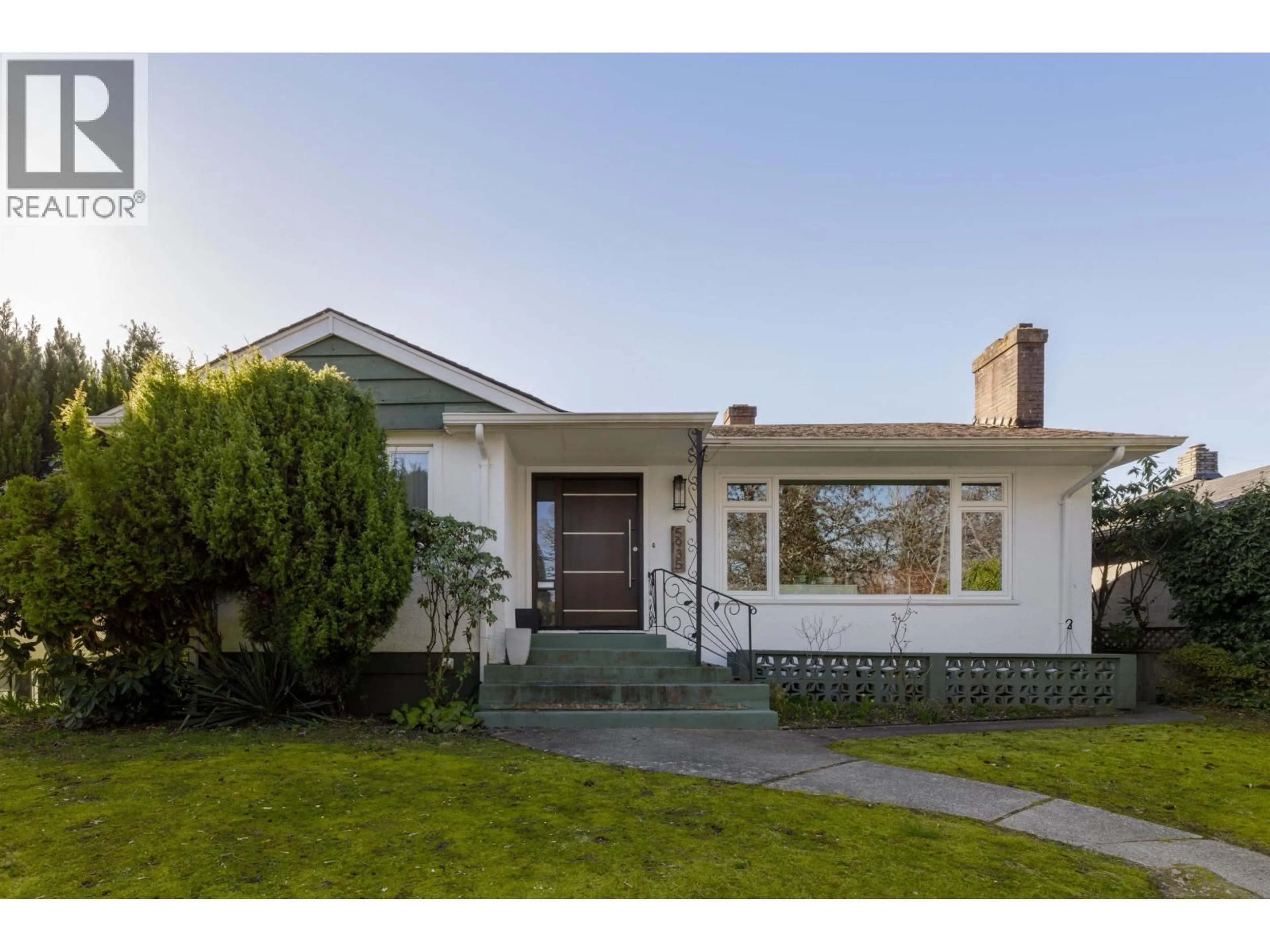 Home with brick exterior material, street for 5935 PRINCE ALBERT STREET, Vancouver British Columbia V5W3E2