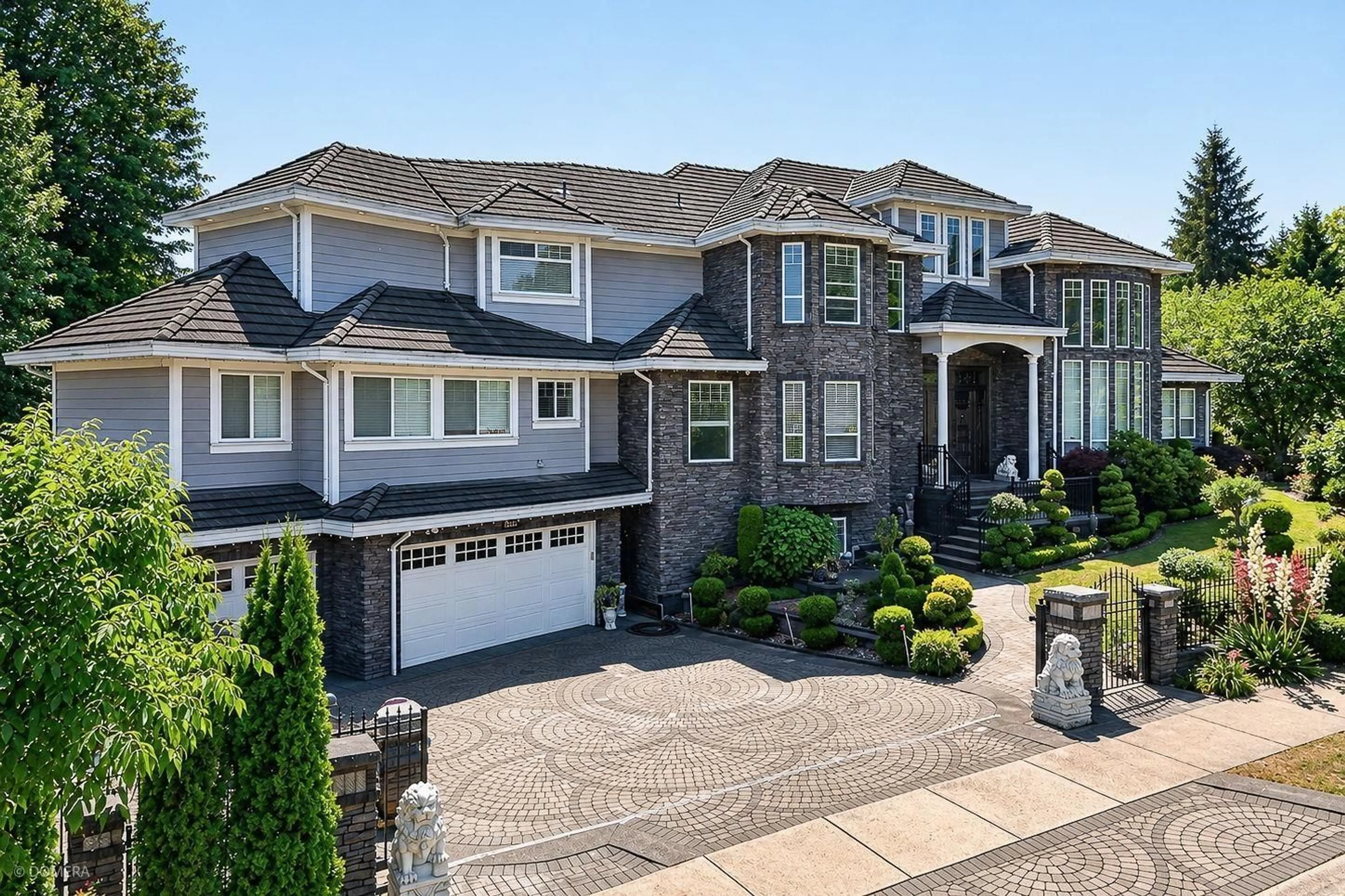 Unknown for 16452 93A AVENUE, Surrey British Columbia V4N5S3
