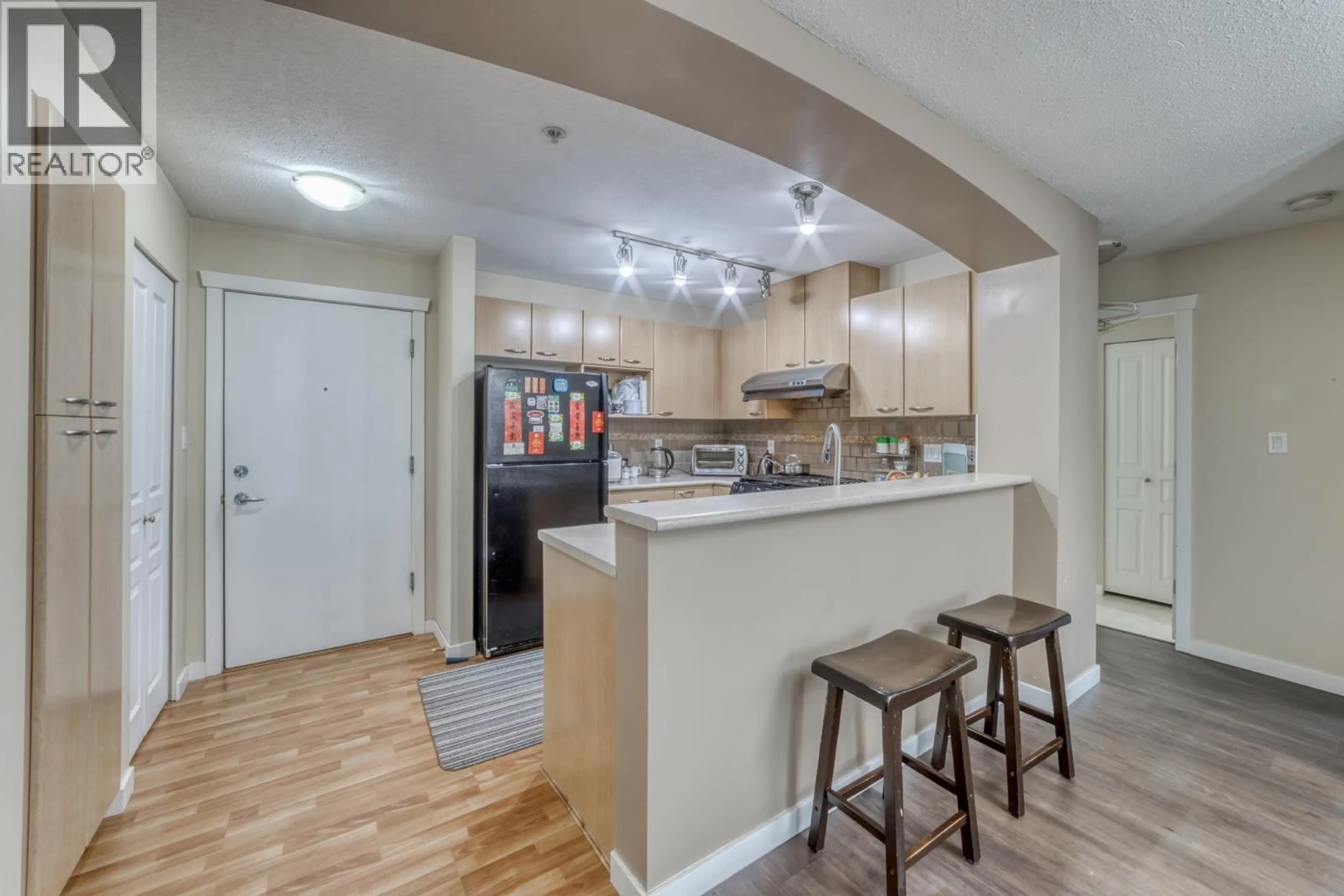 Open concept kitchen, unknown for 314 - 2958 SILVER SPRINGS BOULEVARD, Coquitlam British Columbia V3E3R9