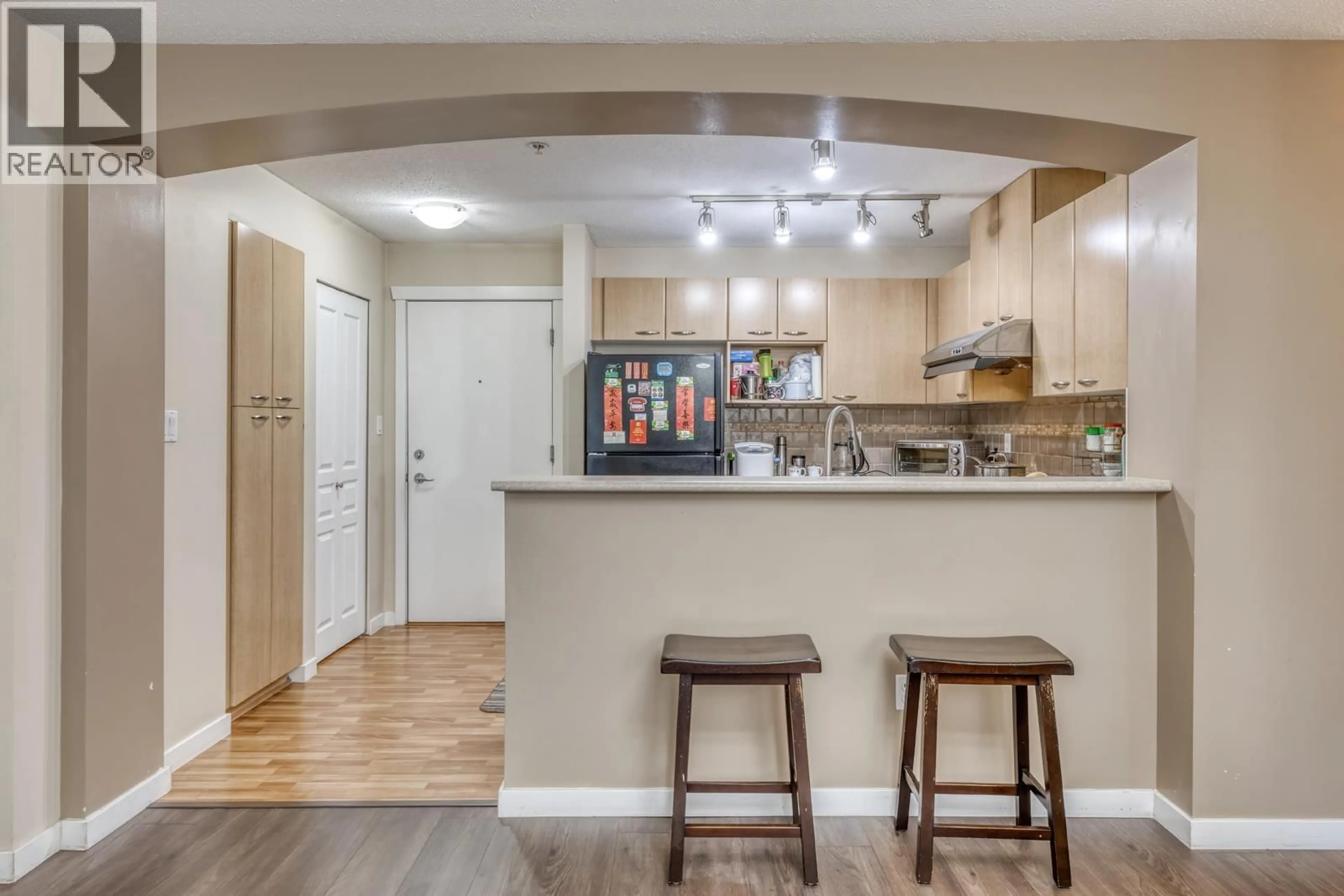 Open concept kitchen, unknown for 314 - 2958 SILVER SPRINGS BOULEVARD, Coquitlam British Columbia V3E3R9