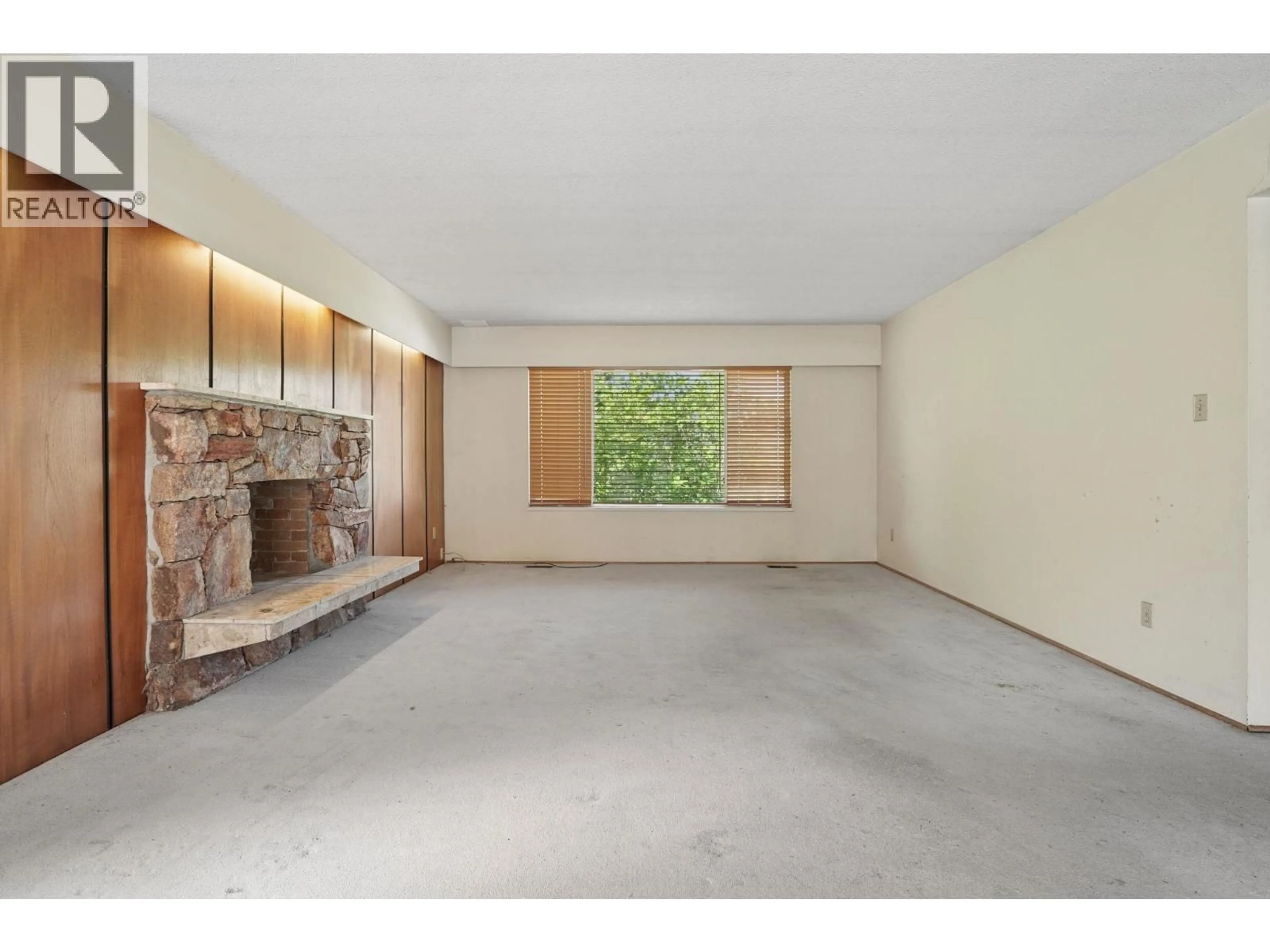A pic of a room for 1469 17TH AVENUE, Vancouver British Columbia V5N2G8