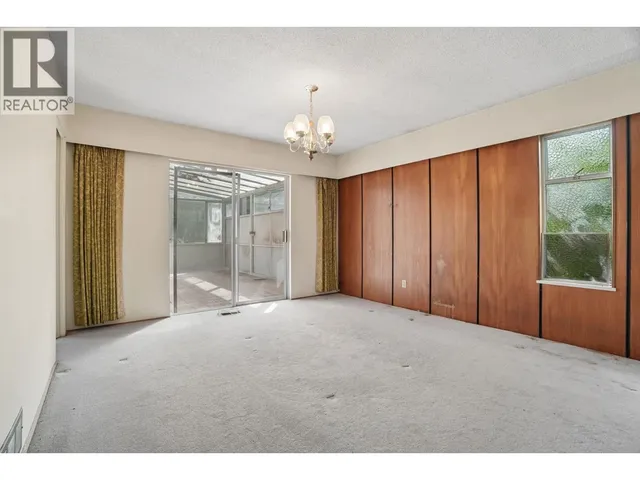 1469 17TH AVENUE, Vancouver 3