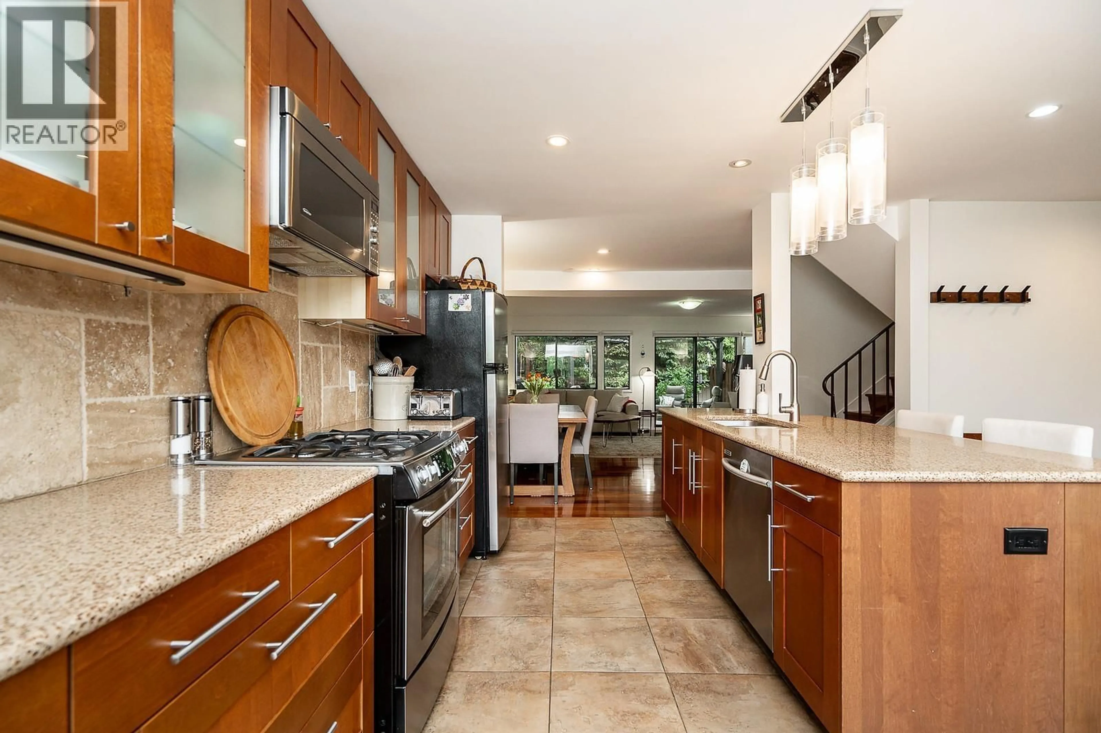 Contemporary kitchen, ceramic/tile floor for 7393 MONTECITO DRIVE, Burnaby British Columbia V5A1R4