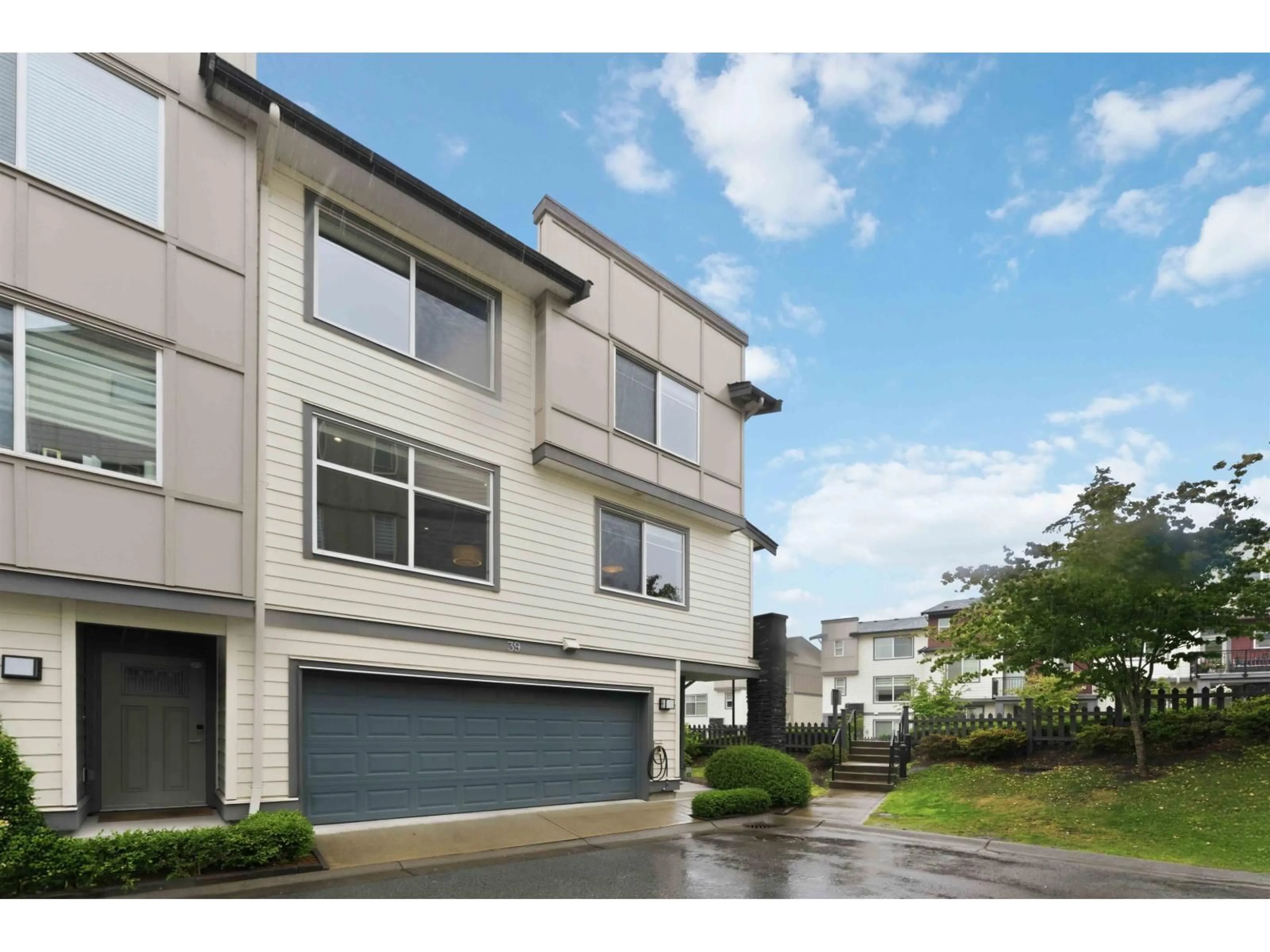 Unknown for 39 - 15633 MOUNTAIN VIEW DRIVE, Surrey British Columbia V3Z0W8