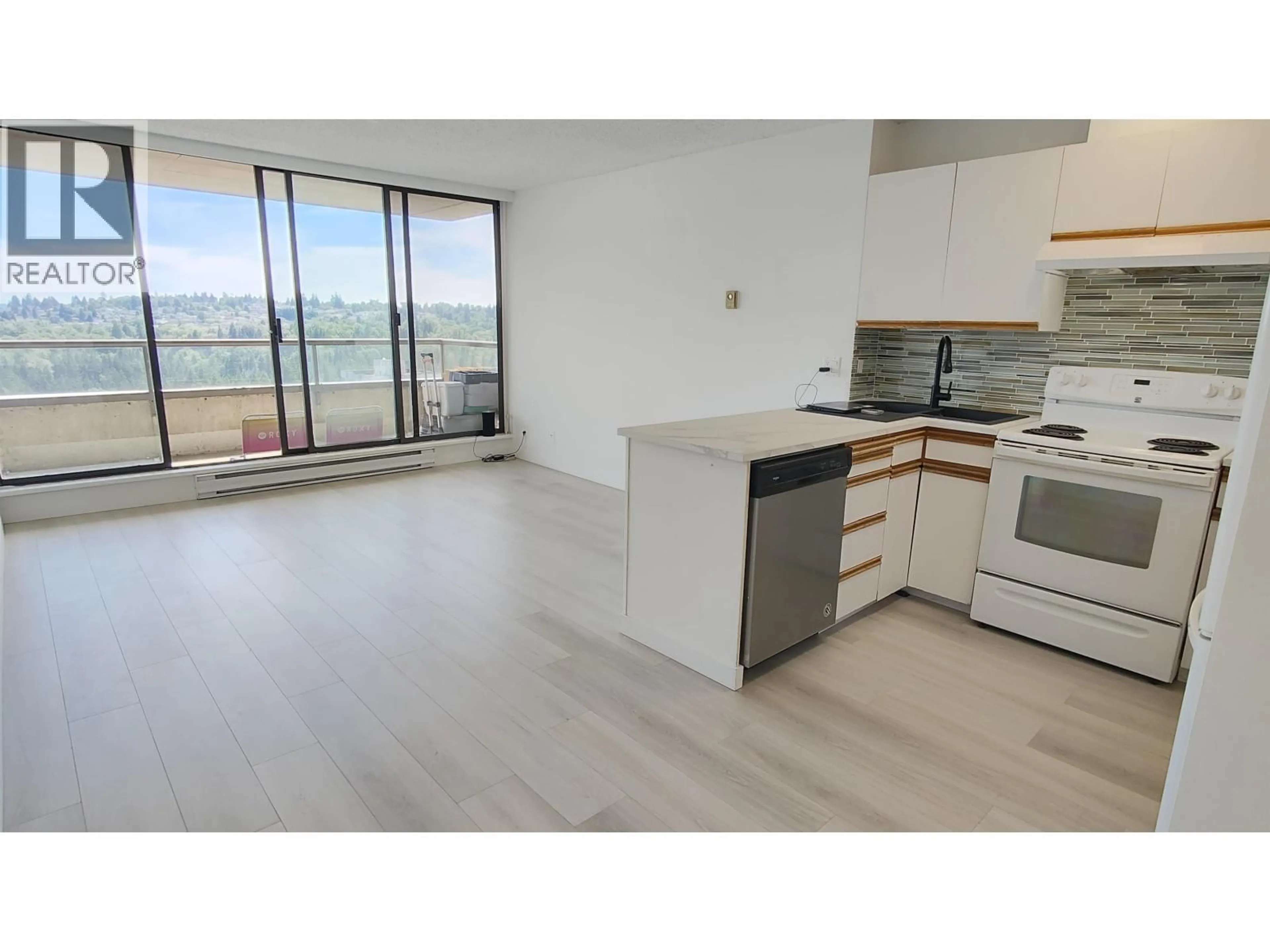 Open concept kitchen, unknown for 2303 - 3970 CARRIGAN COURT, Burnaby British Columbia V3N4S5