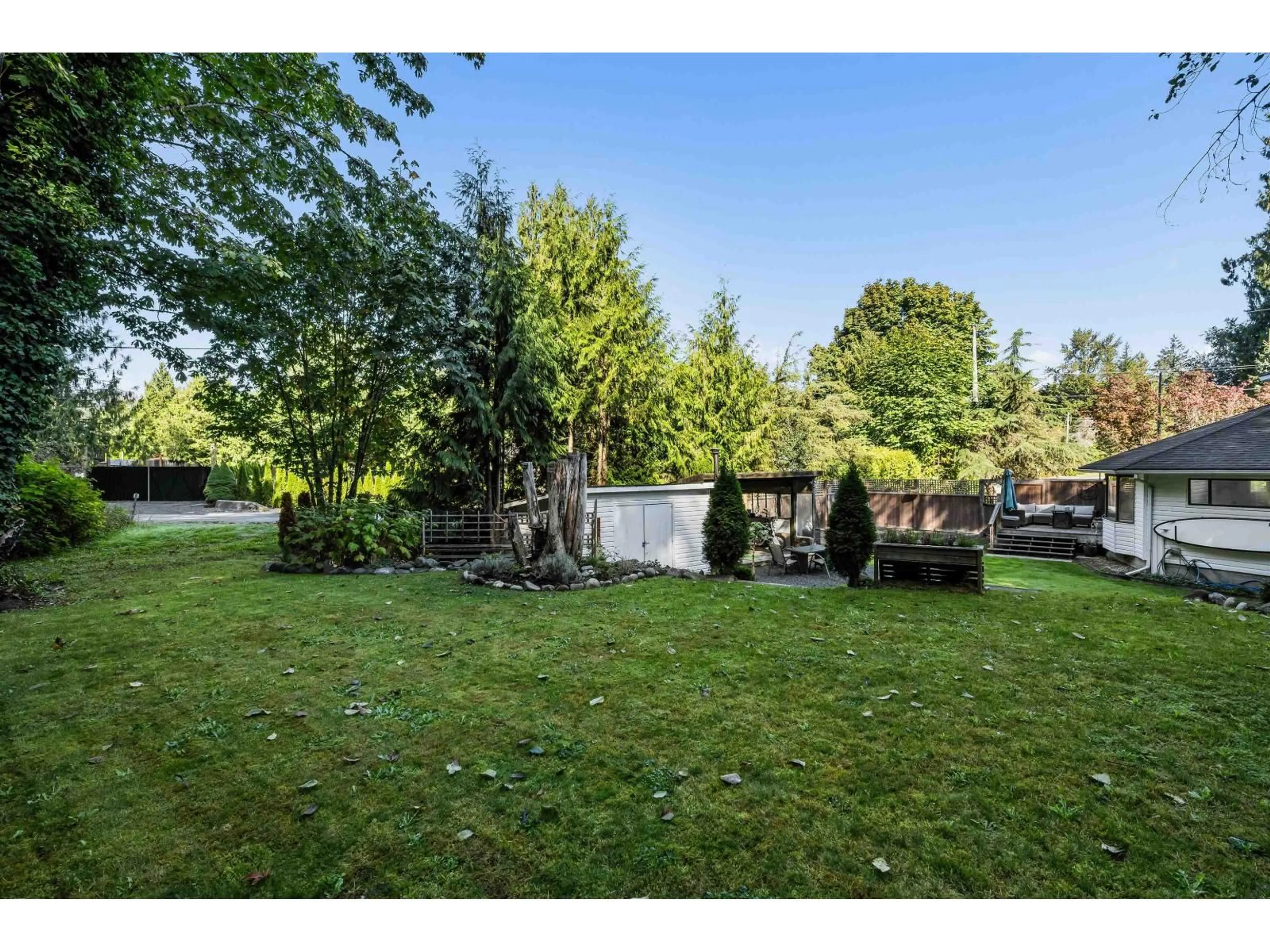 Unknown for 45942 SLEEPY HOLLOW ROAD, Cultus Lake British Columbia V2R5A8