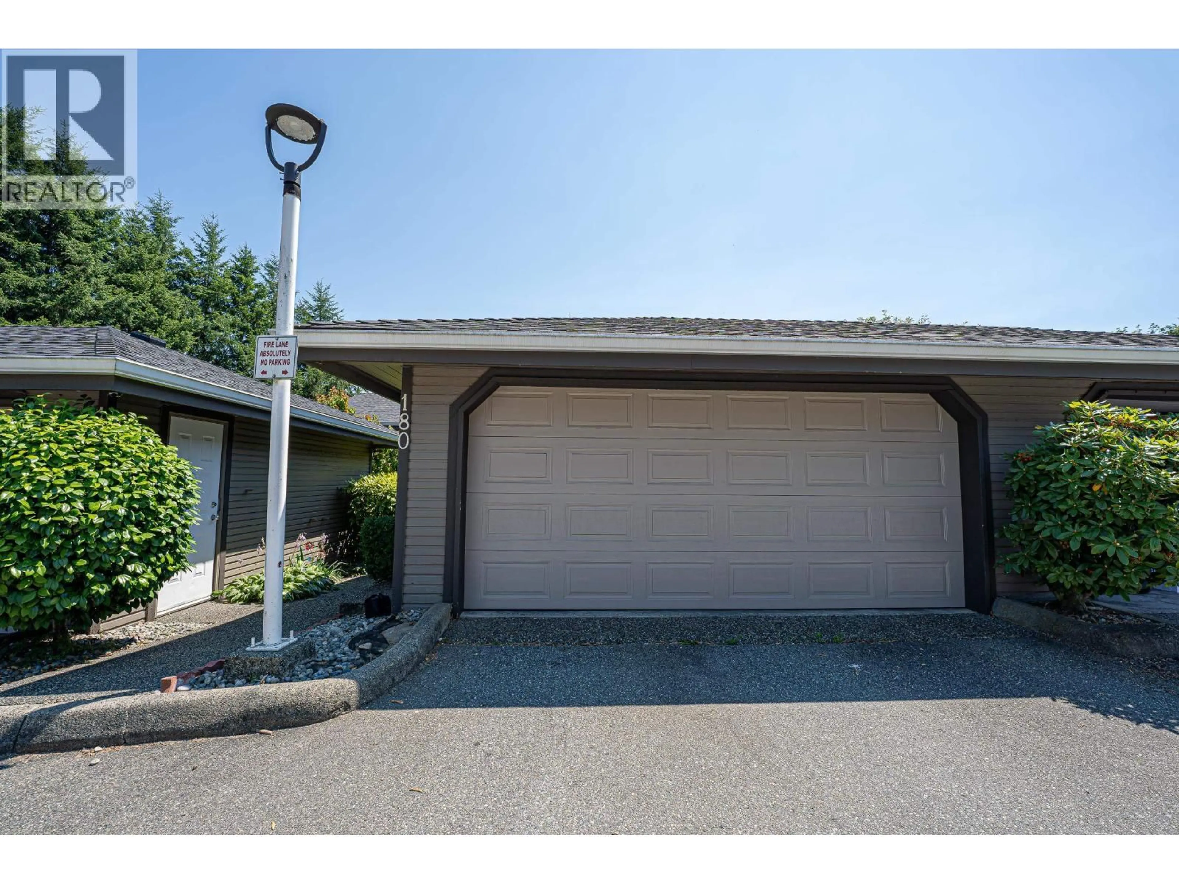 Indoor garage for 180 - 1140 CASTLE CRESCENT, Port Coquitlam British Columbia V3C5R4