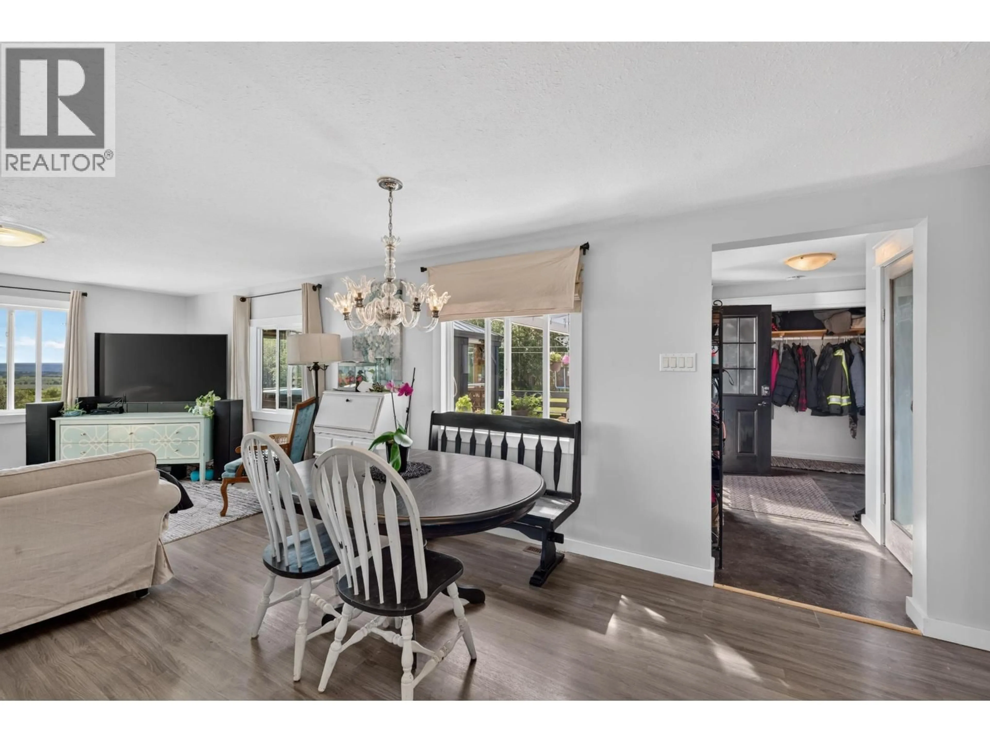 Open concept kitchen, unknown for 6419 NORTH PINE ROAD, Fort St. John British Columbia V0C2A0
