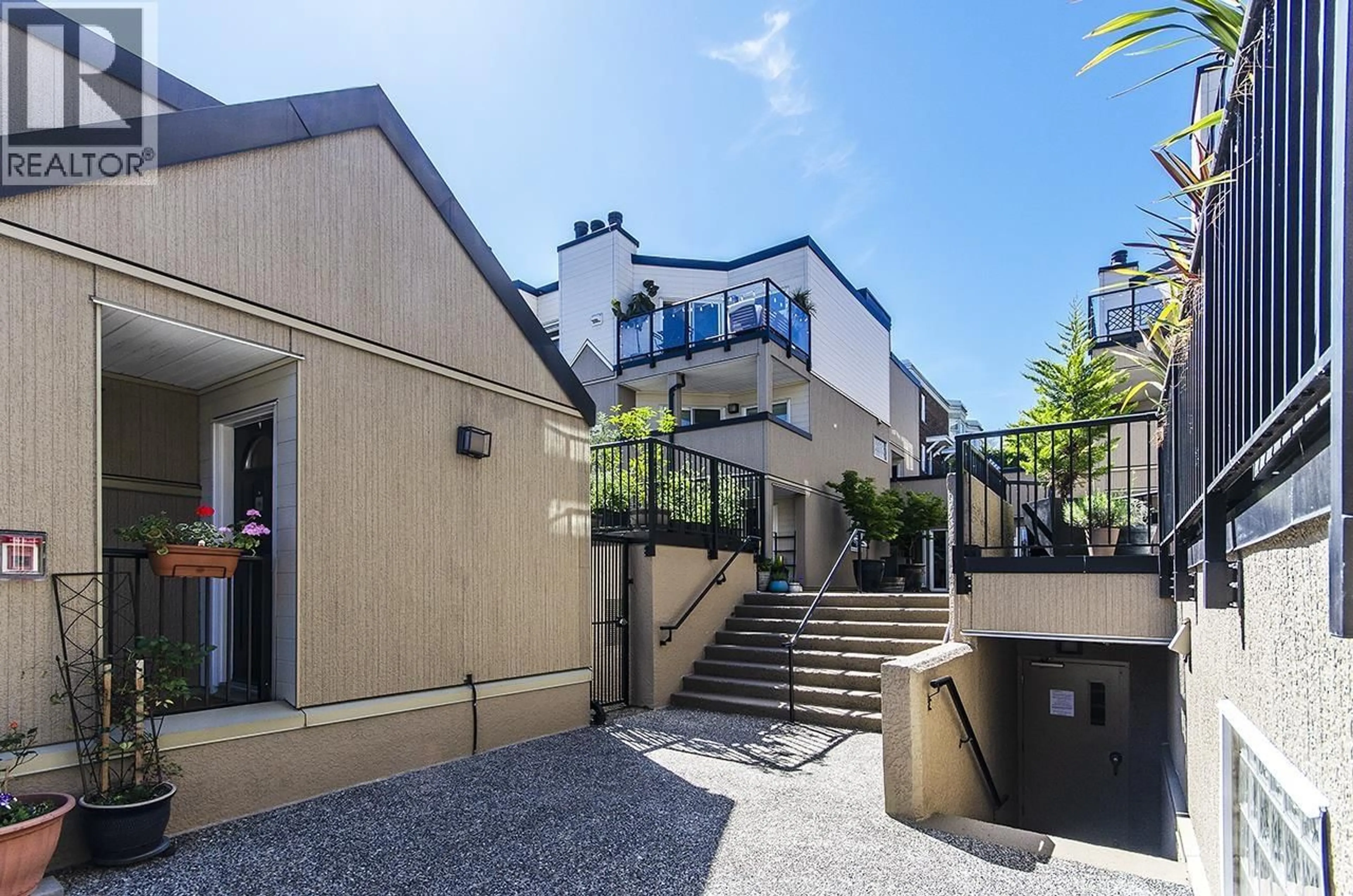 Unknown for 30 - 1350 6TH AVENUE, Vancouver British Columbia V6H1A7