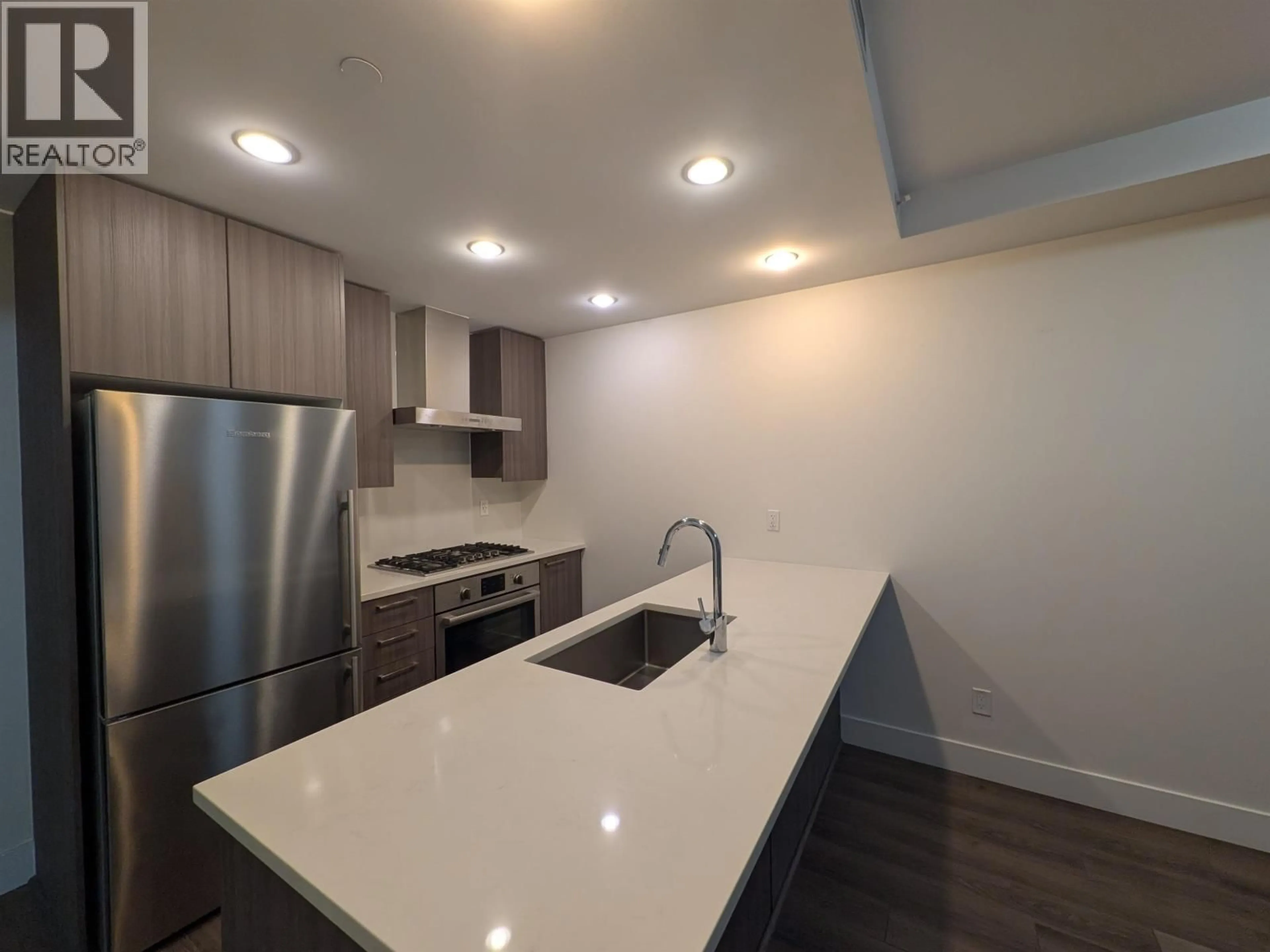 Standard kitchen, unknown for 318 - 10788 NO. 5 ROAD, Richmond British Columbia V6W0B7