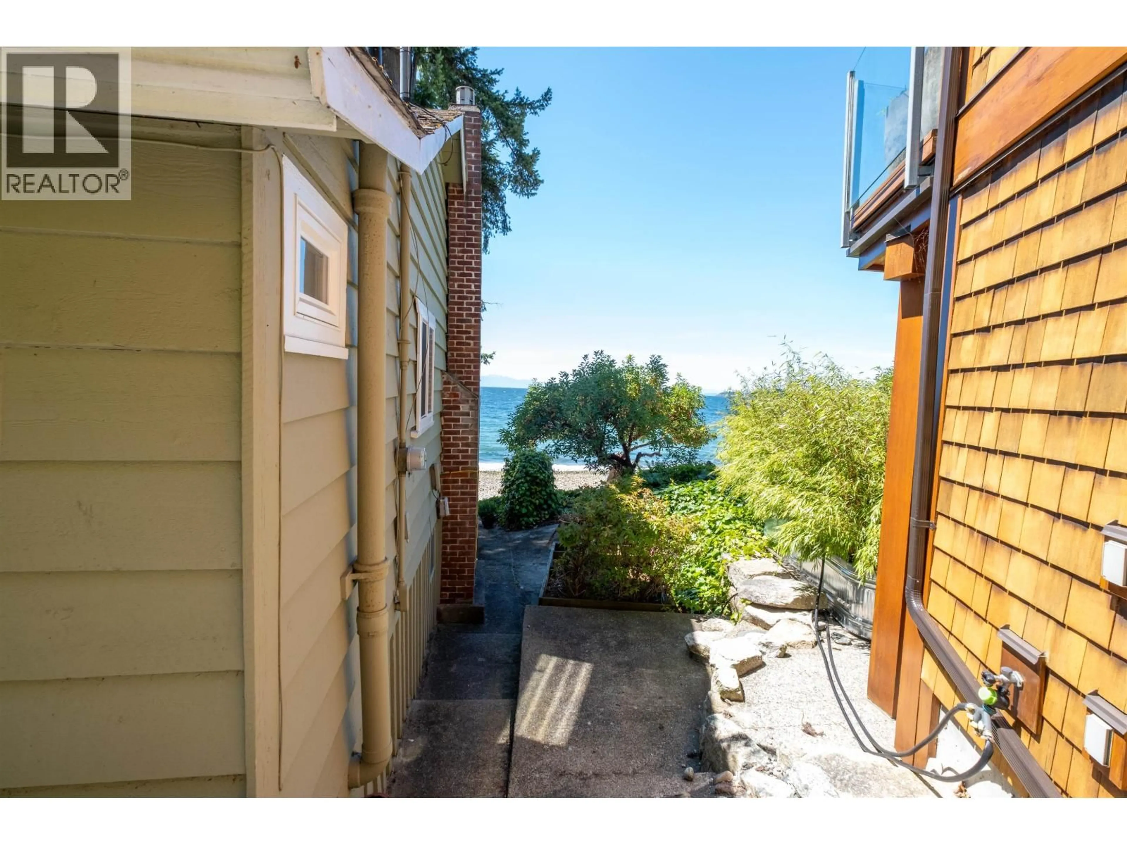 Unknown for 4861 SUNSHINE COAST HIGHWAY, Sechelt British Columbia V7Z0B6